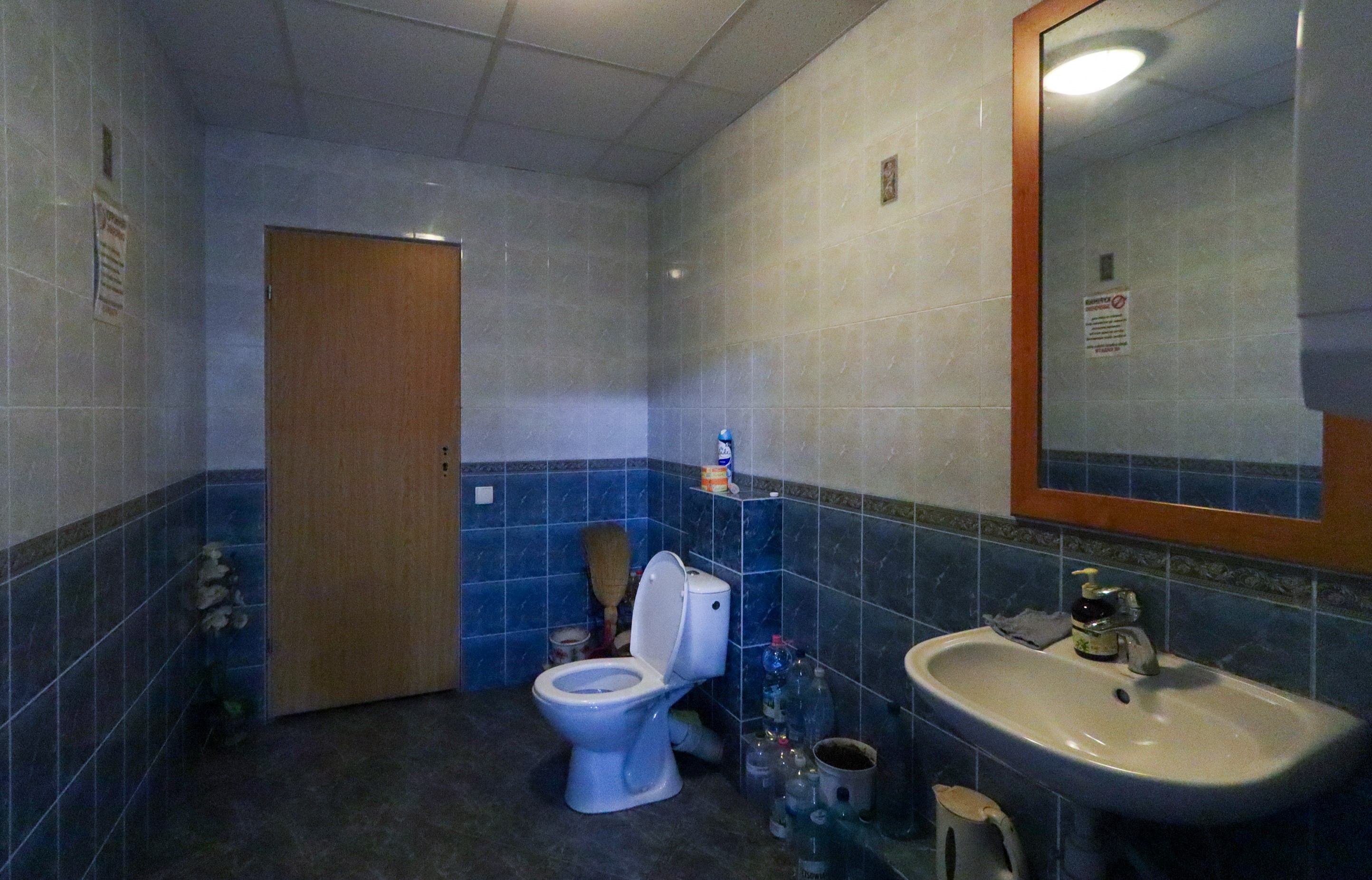 Приміщення під магазин, салон, з ремонтом, 230 кв.м. за вул. Івасюка