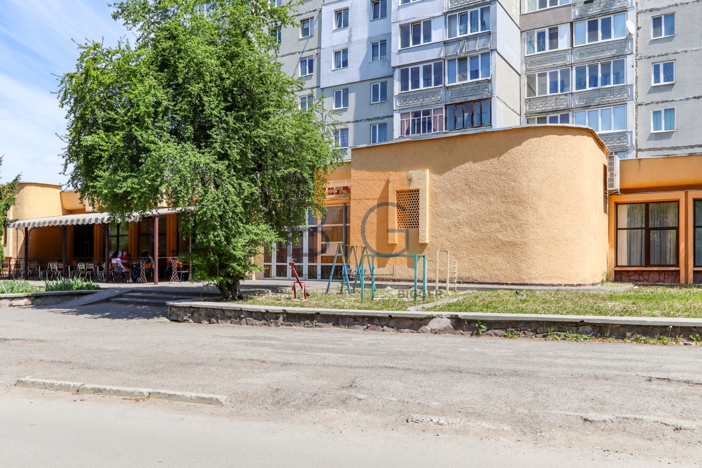 Приміщення під ресторан, кафе, бар з обладнанням за вул. Миру