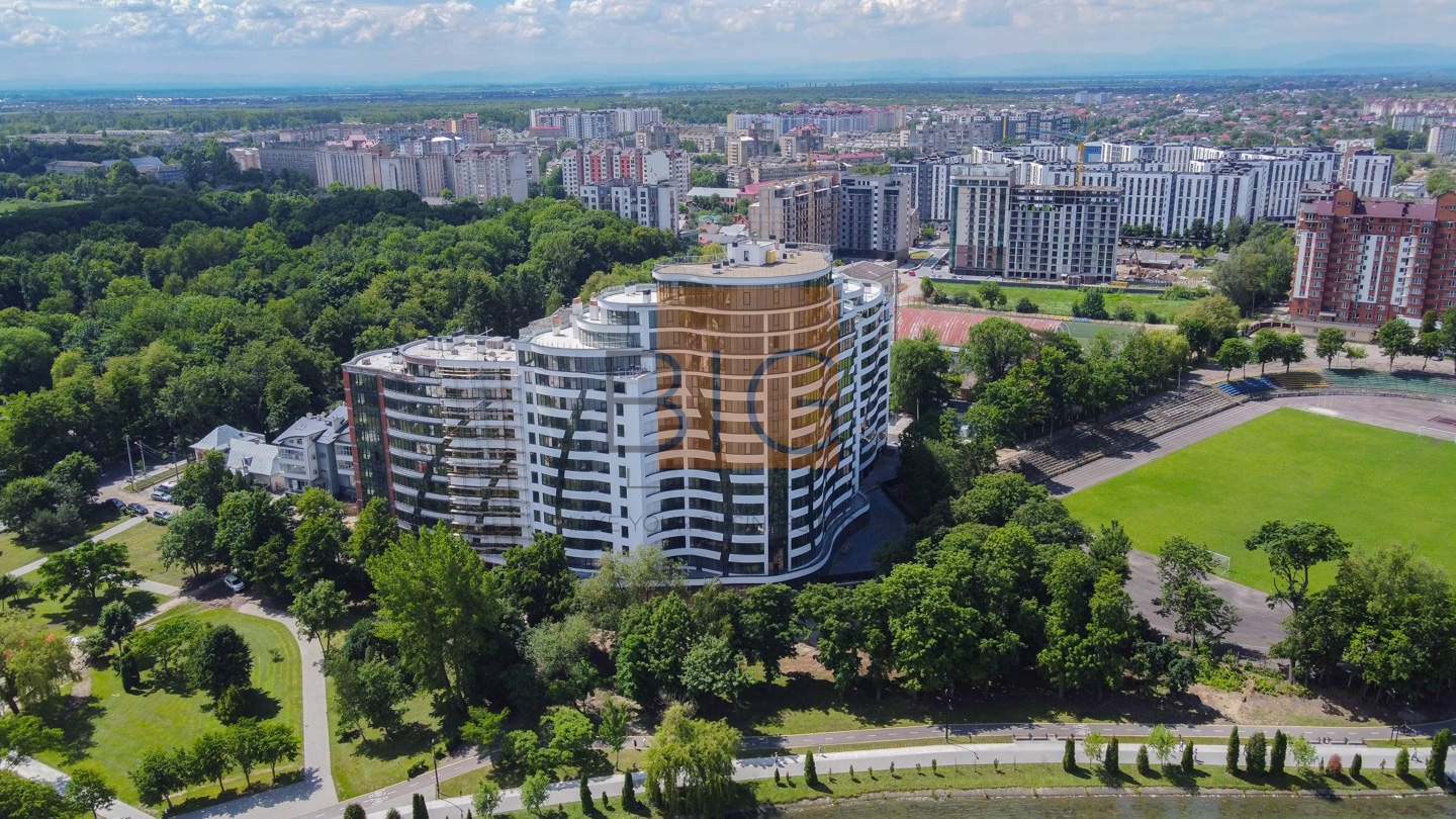 Приміщення вільного призначення з частковим ремонтом в ЖК «Парус»