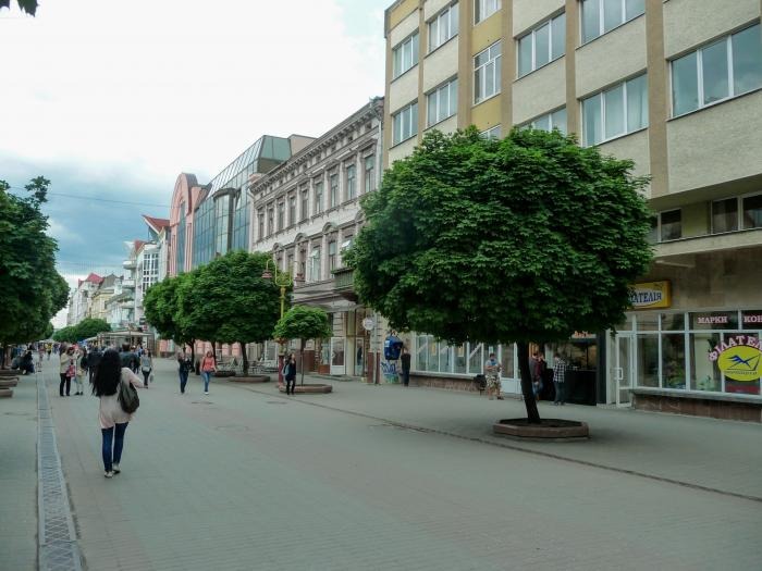 Нежитлове приміщення в центрі міста за вул. Незалежності