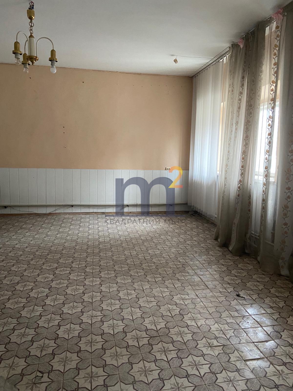 Приміщення під склад, 145 кв.м, за вул. Плугова