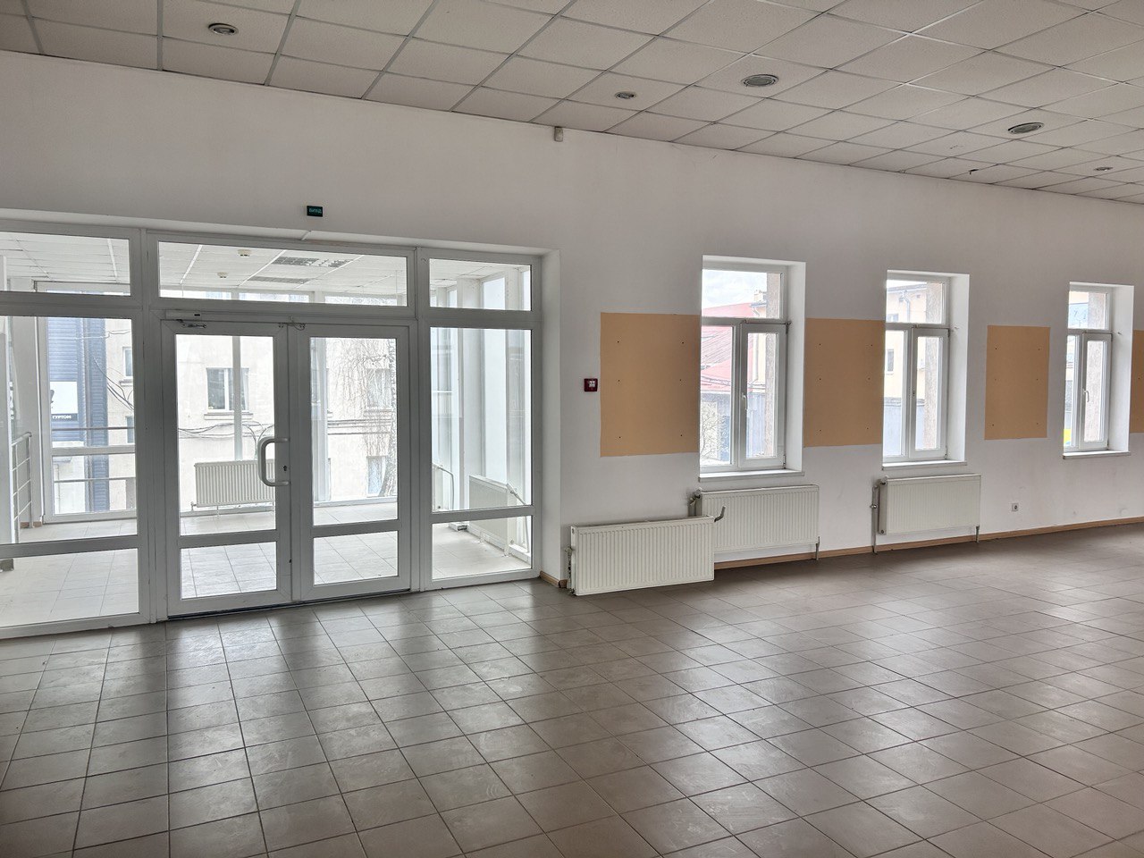 Приміщення 310 м2 з ремонтом та і/о за вул. Промислова