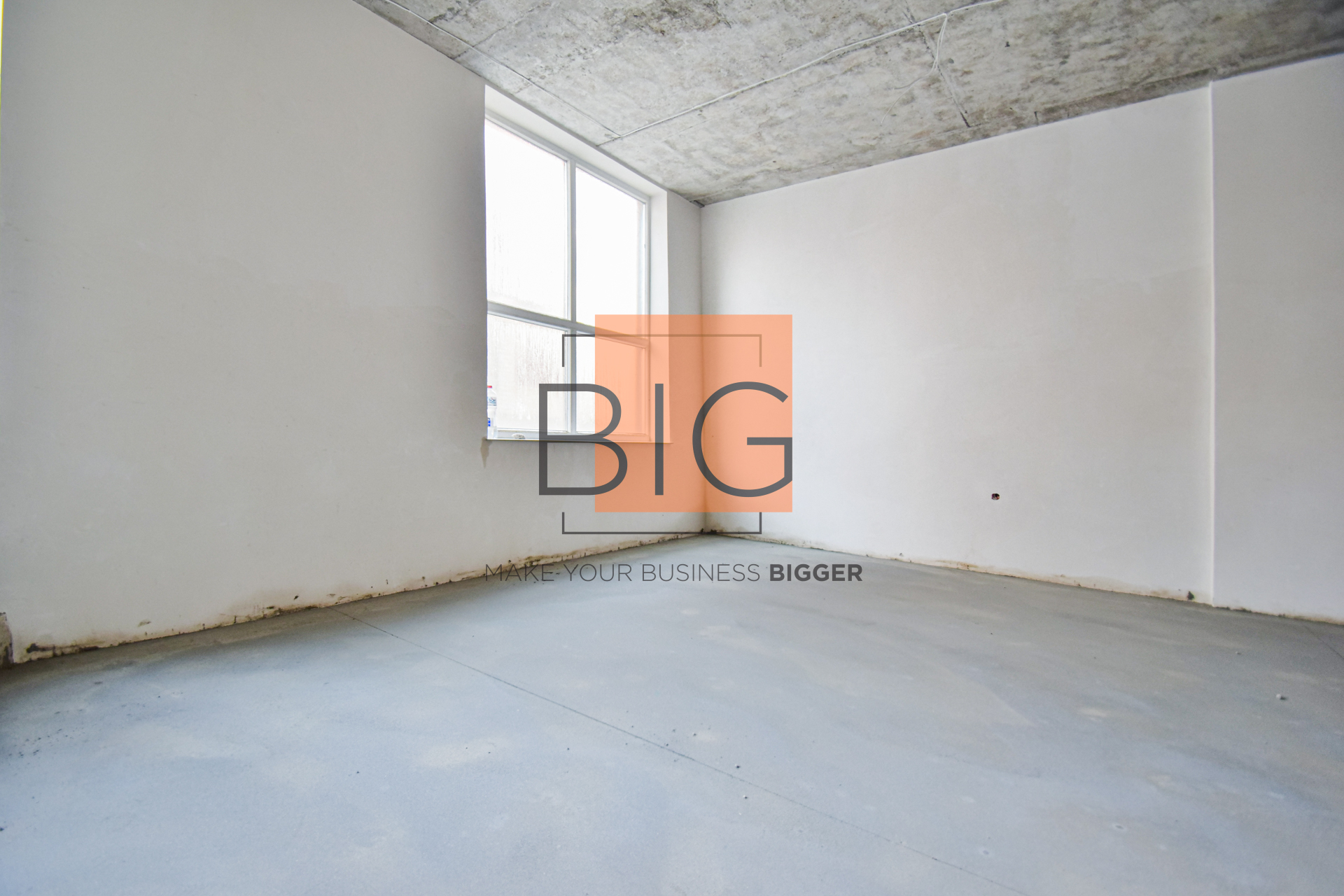 Цокольне приміщення 50 м2 з частковим ремонтом в центрі за вул. Крушельницької