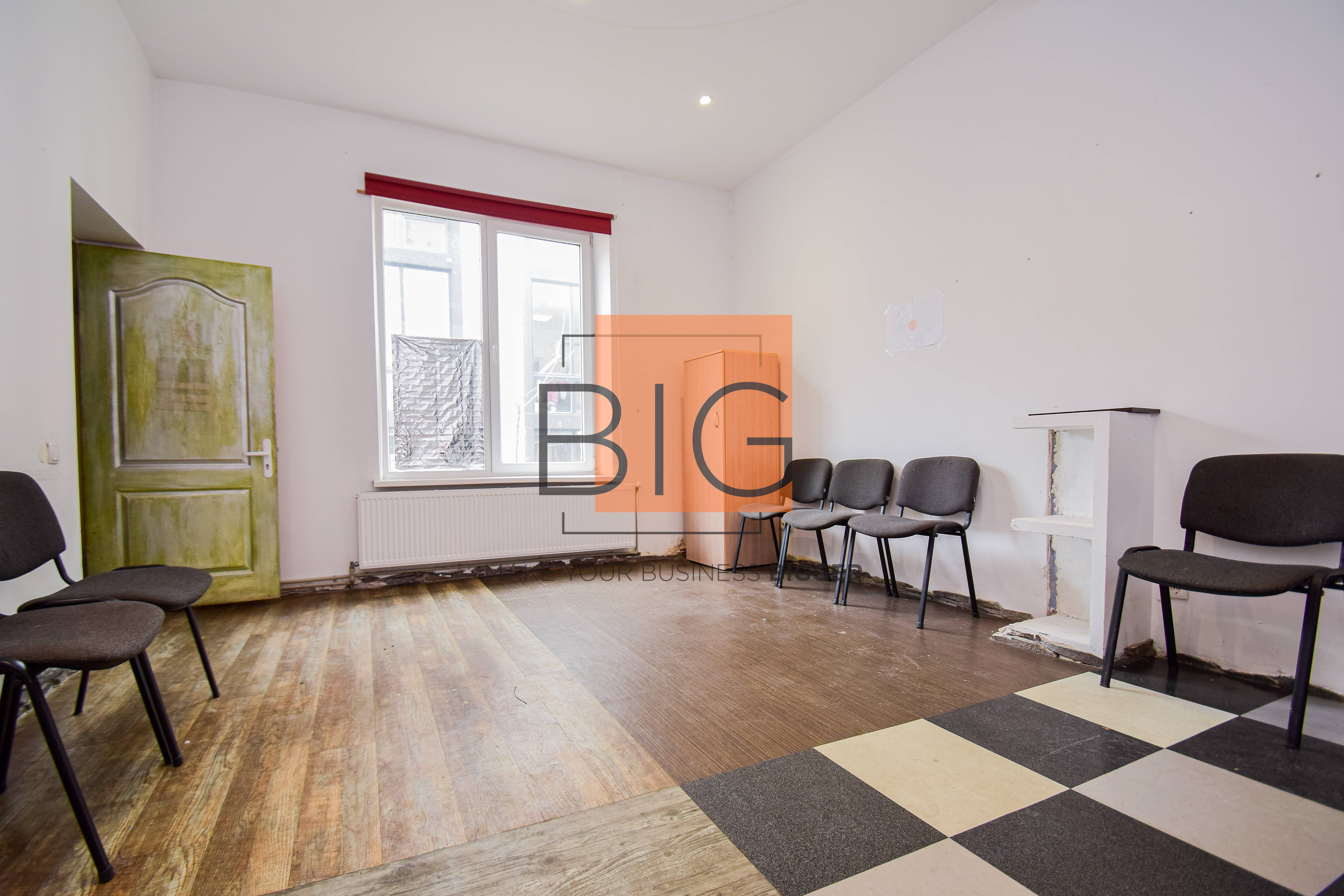 Приміщення 50 м2 з і/о в центрі біля парку за вул. Опільського