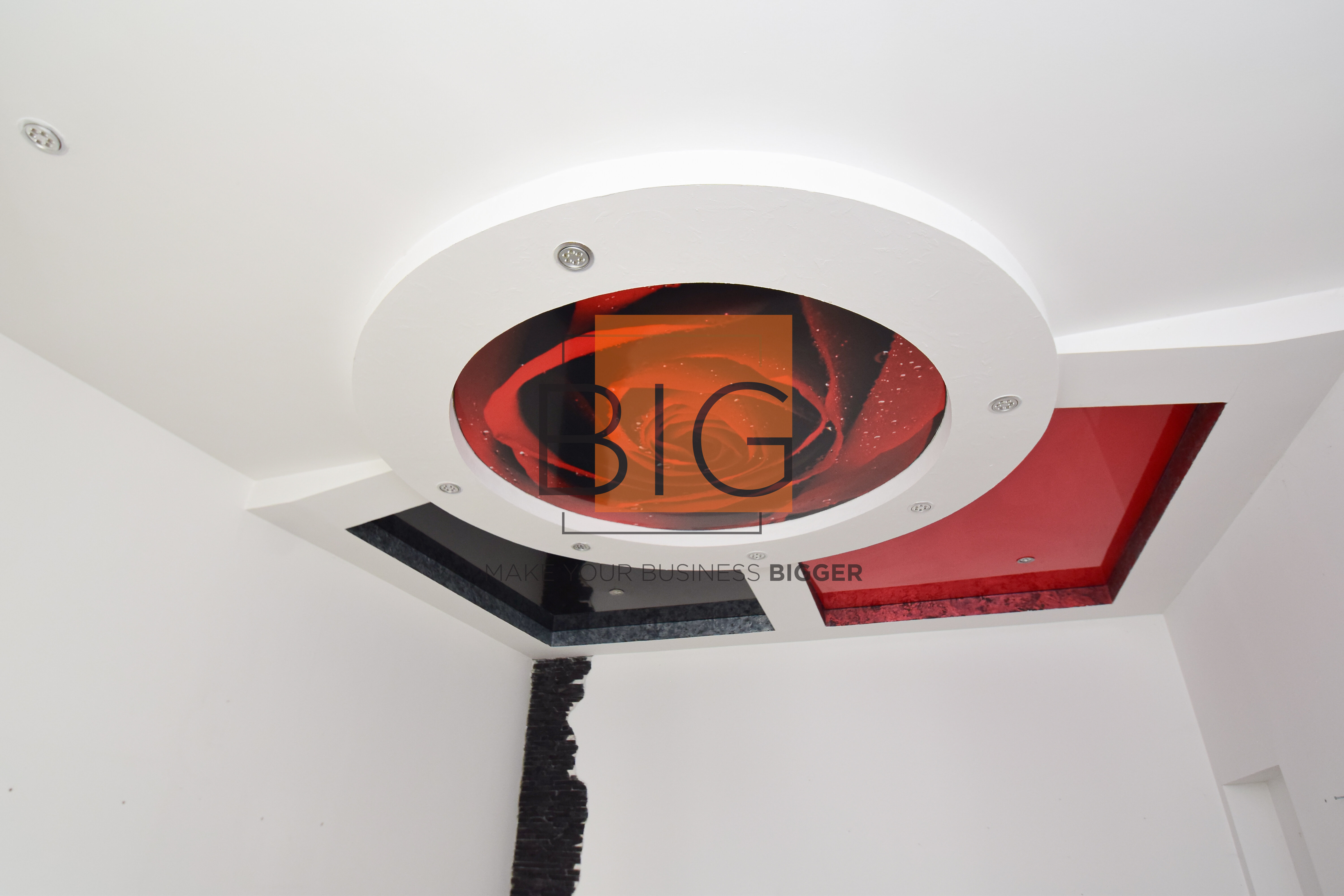 Приміщення 50 м2 з і/о в центрі біля парку за вул. Опільського