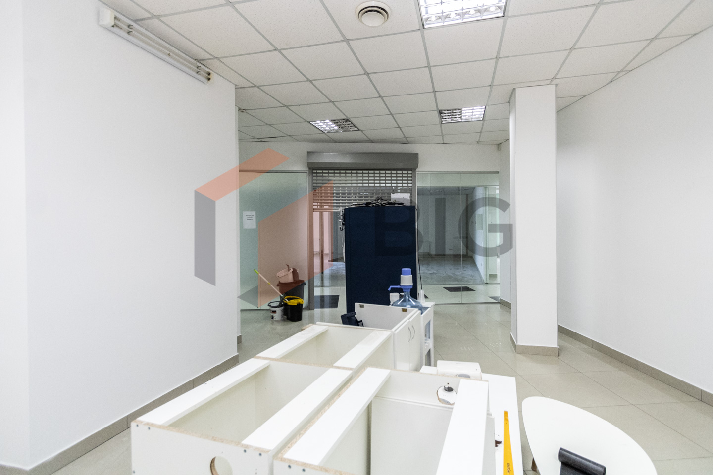 Офісний простір 1080 м² у центрі Івано-Франківська | ТЦ «Бельведер»