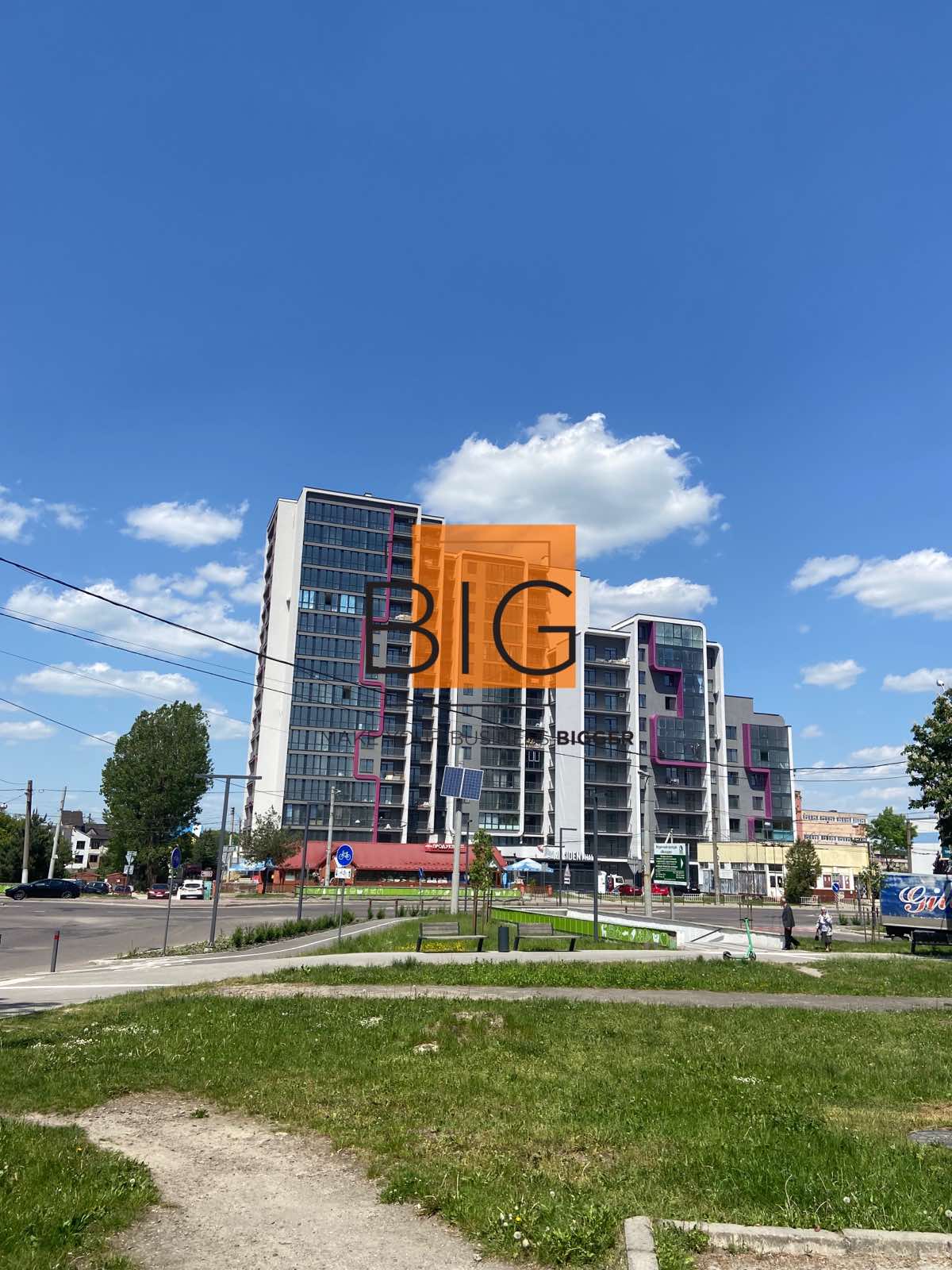 Приміщення 85 м2 з фасадним входом ЖК Resident Hall за вул. Городоцька