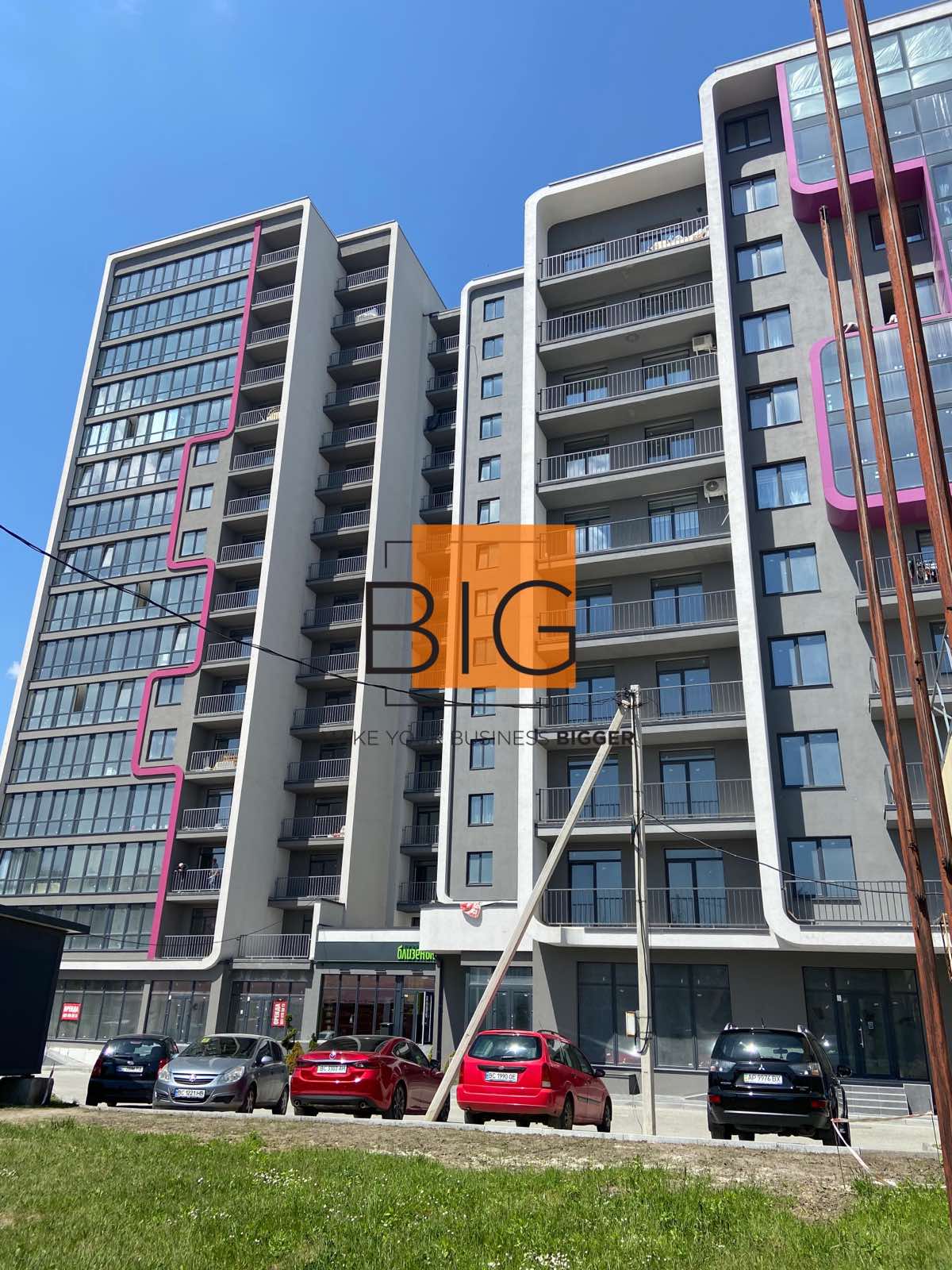 Приміщення 85 м2 з фасадним входом ЖК Resident Hall за вул. Городоцька