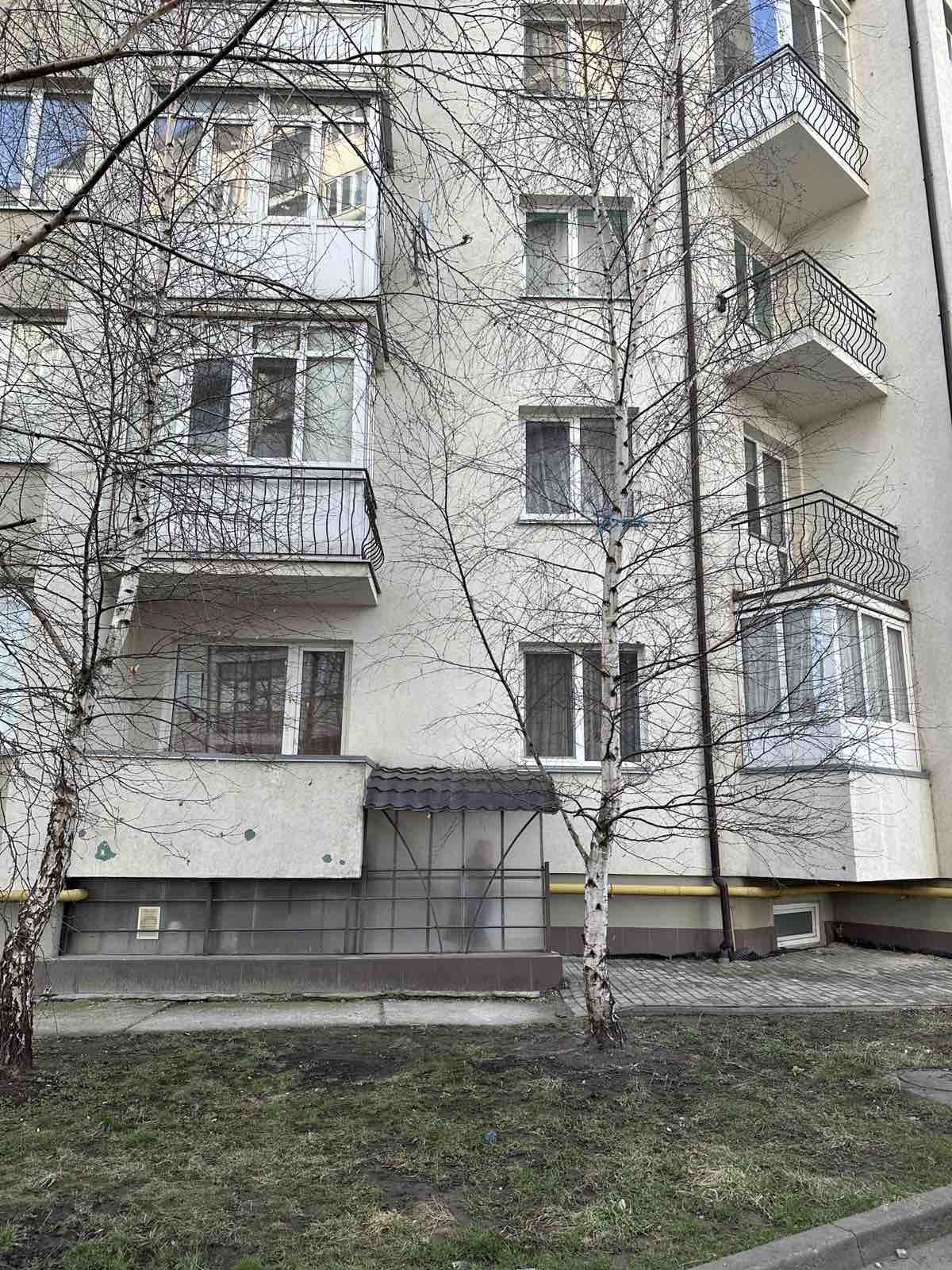 Приміщення 60 м2 з ремонтом та і/о за вул. Ключний провулок