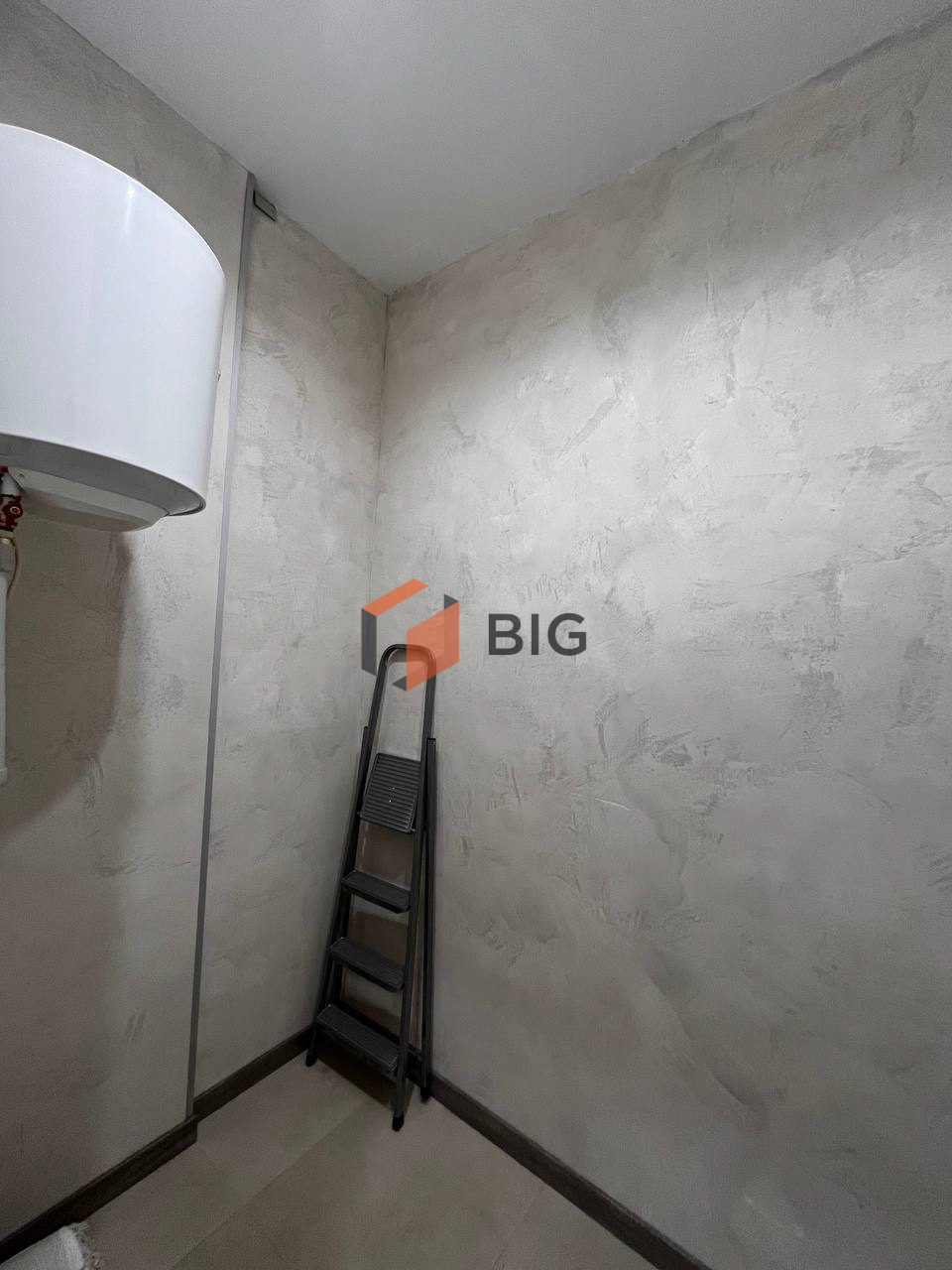 Офіс 118 м2 у стилі Loft поруч з метро Палац Україна