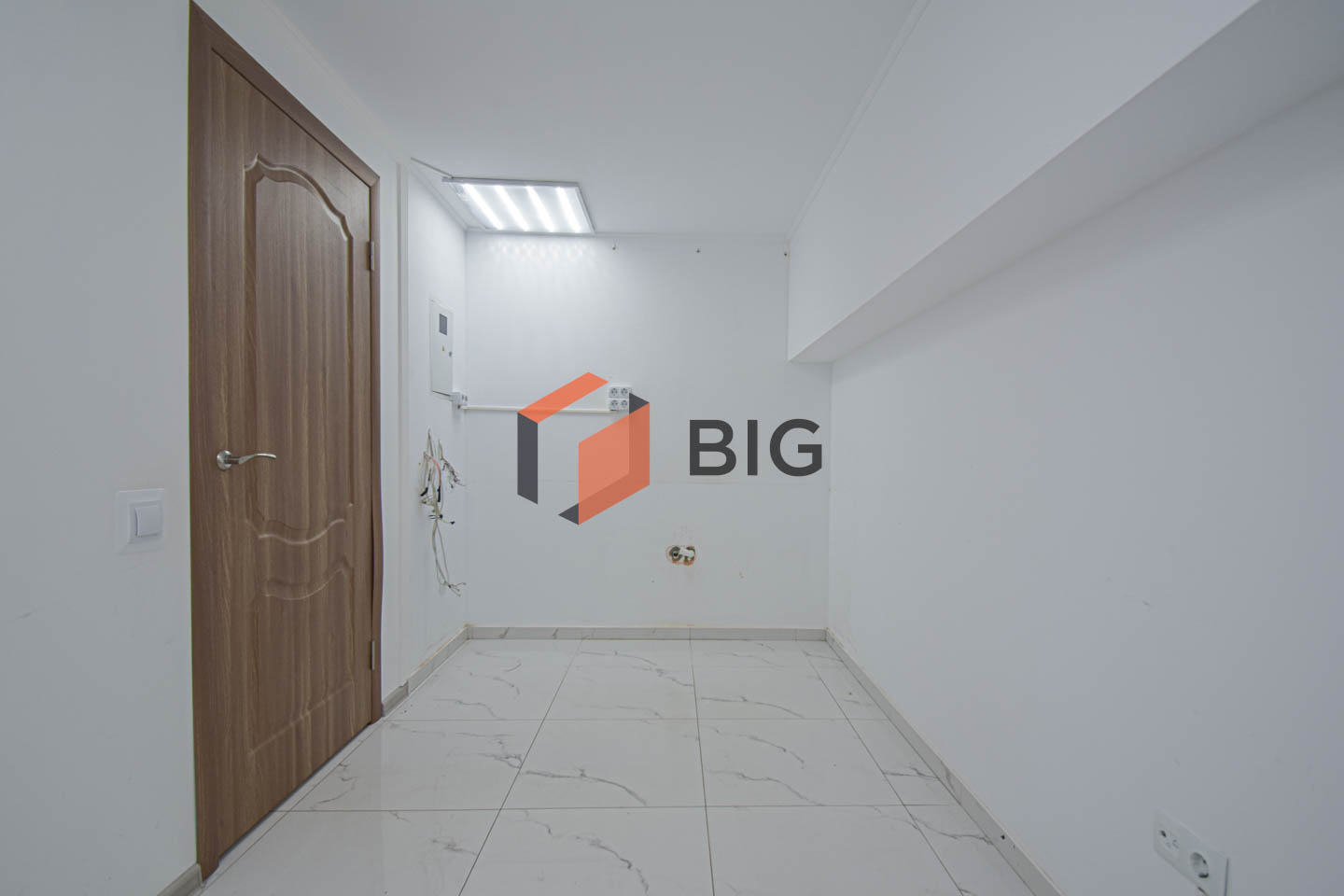 Приміщення 90 м2 з фасадним входом на проспекті Бандери (р-н. Східний)