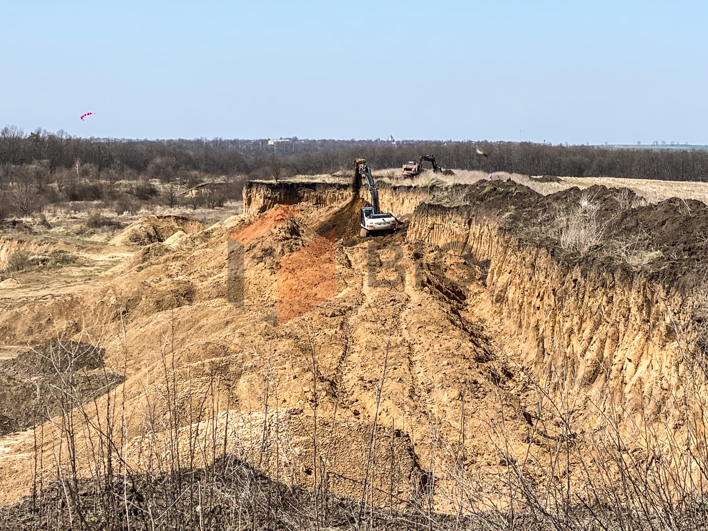 Промислове приміщення 3481 м2 в с. Кунисівці за вул. Миру