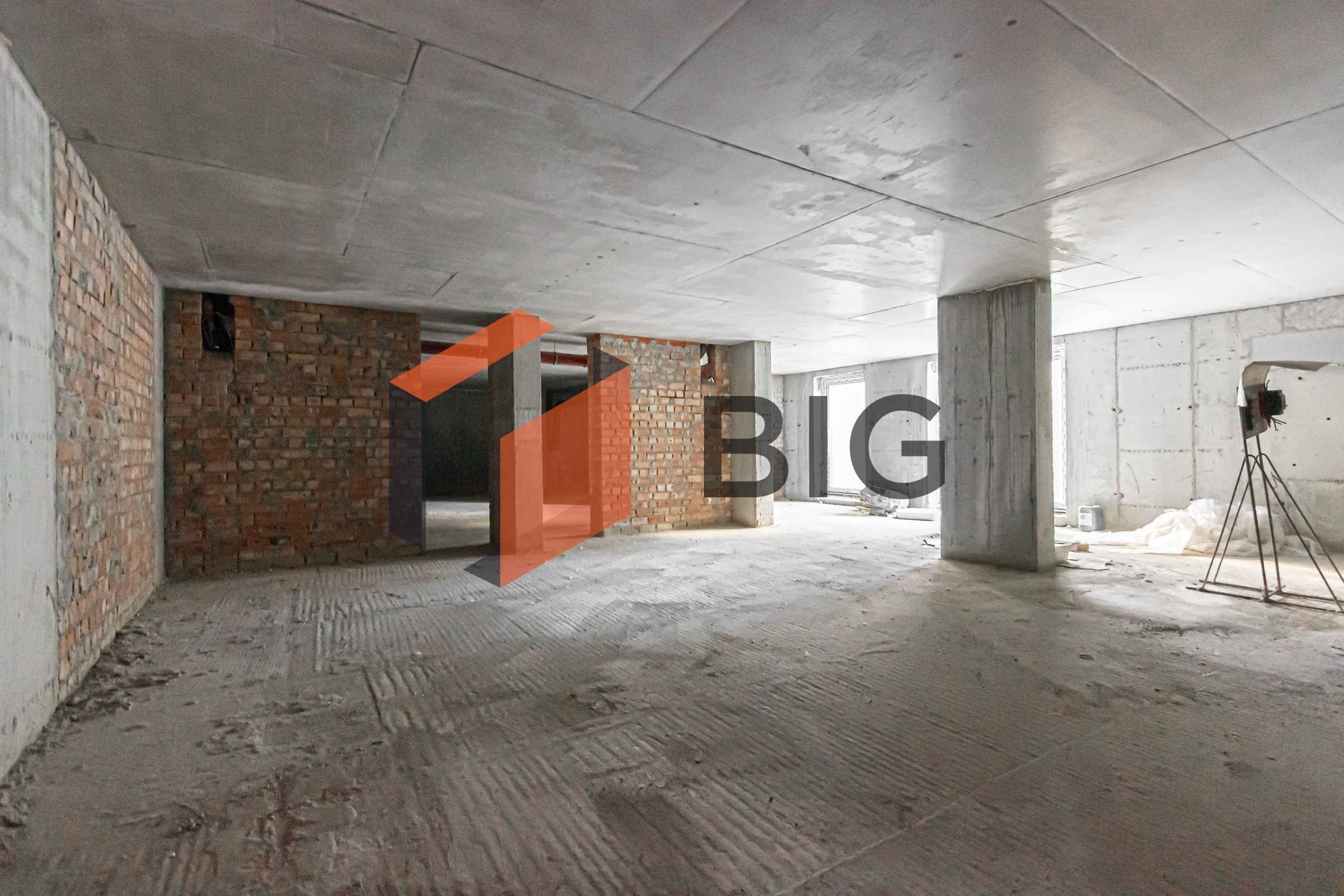 Продаж комерційного приміщення без комісії - 146 м² в ЖК R2 Residence Роксоляни (Залізничний район)
