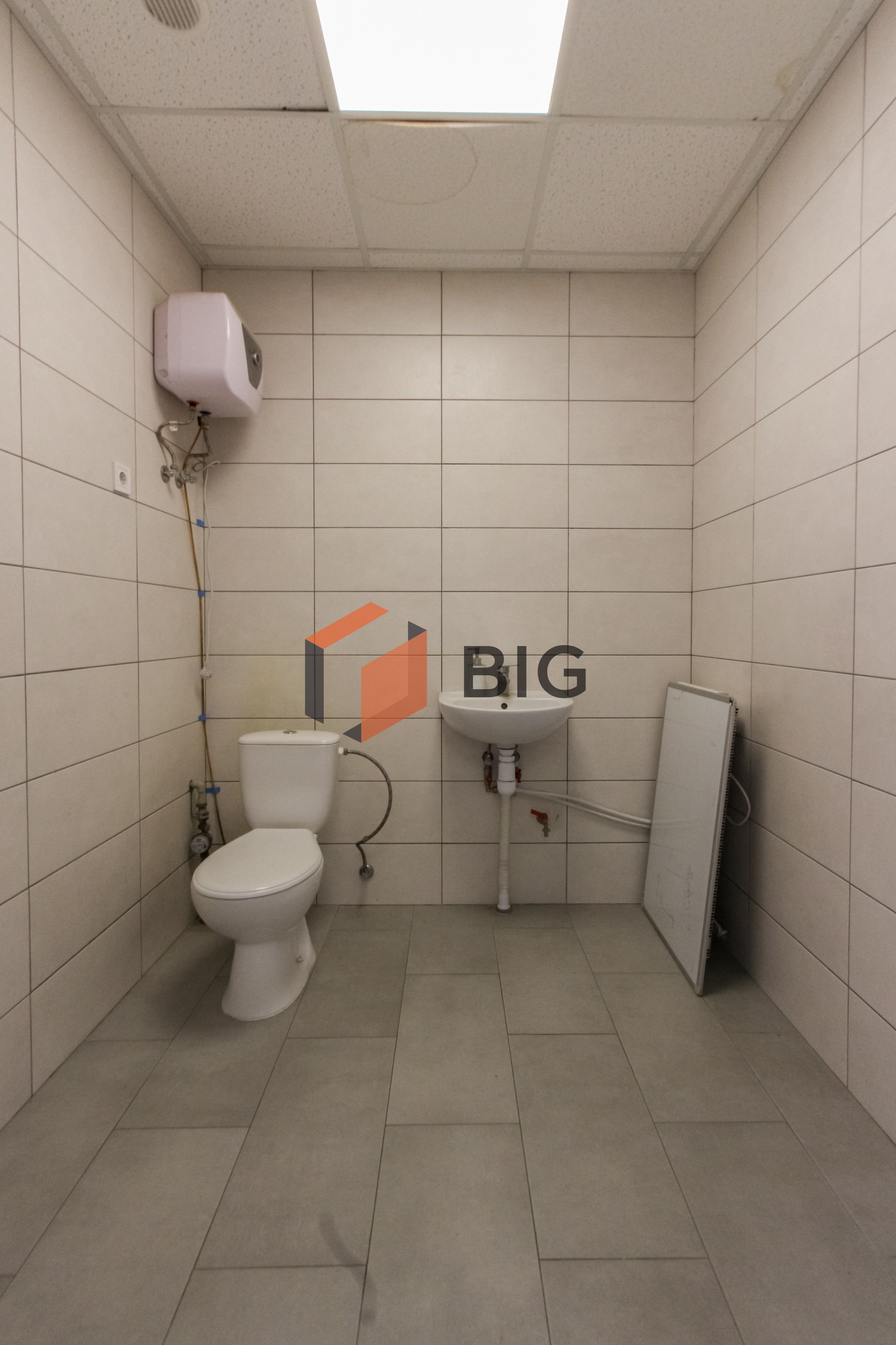Продаж комерційних приміщень у ЖК “Британія Hall”