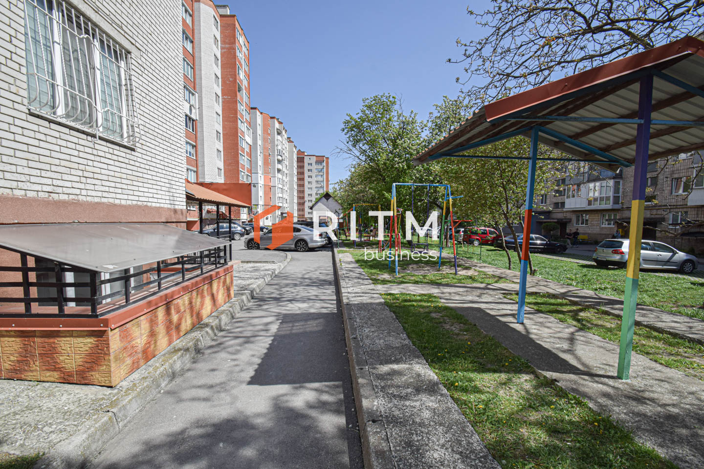 Здається комерційне приміщення по вул. Злуки