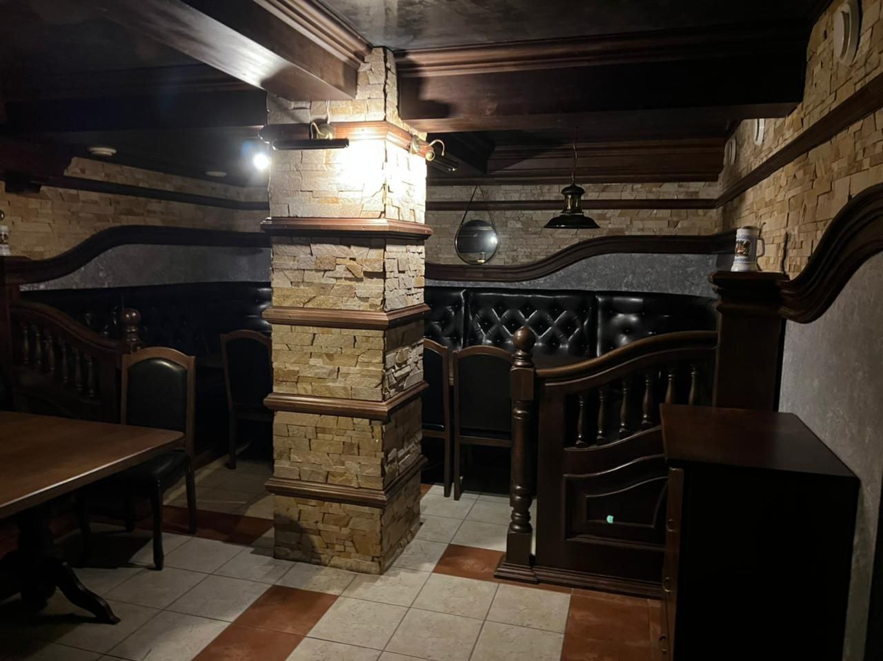 Здається в оренду культовий ресторан у самому центрі міста Луцька