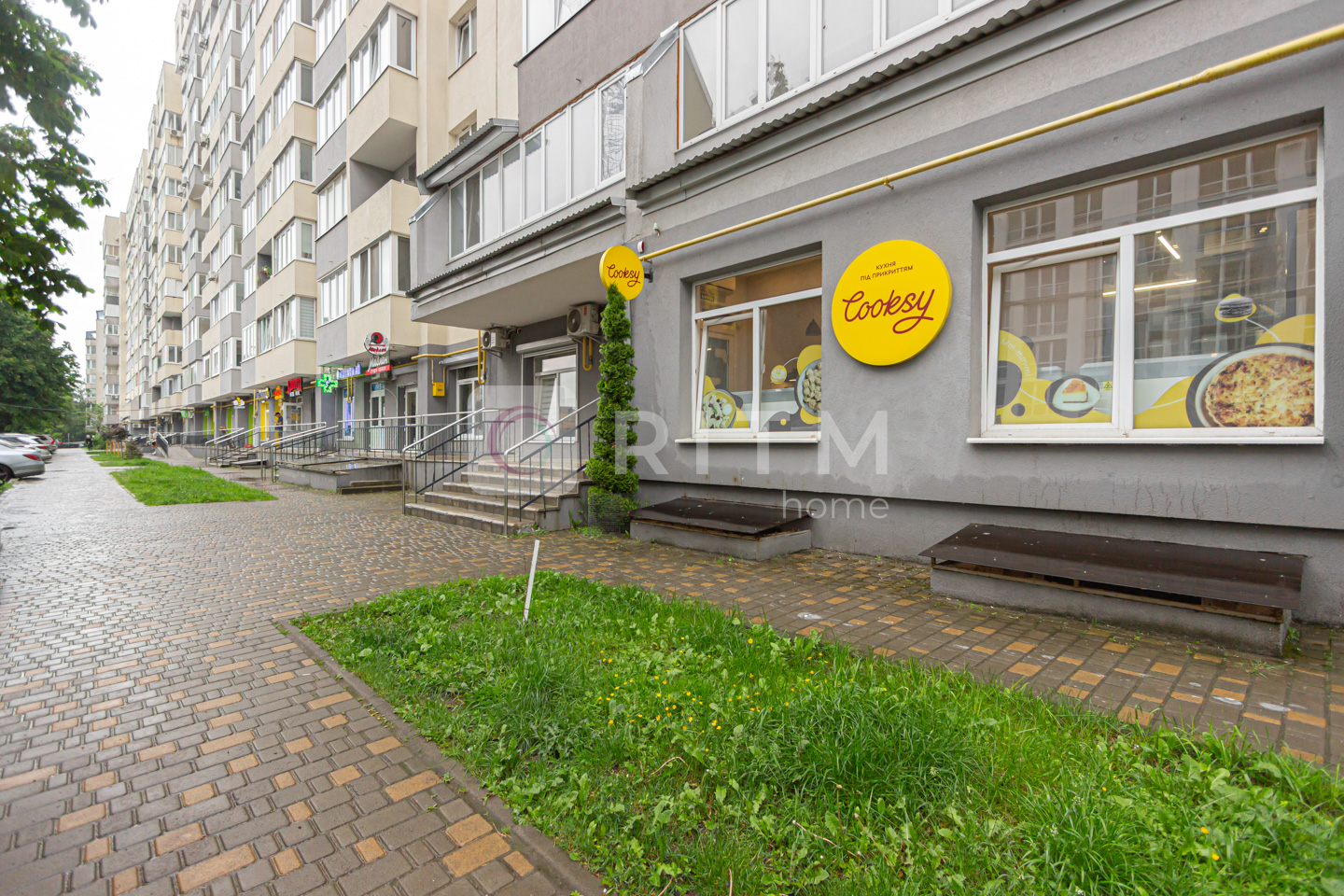 Продається торгове комерційне приміщення 89,1м2 на вул. Тернопільській