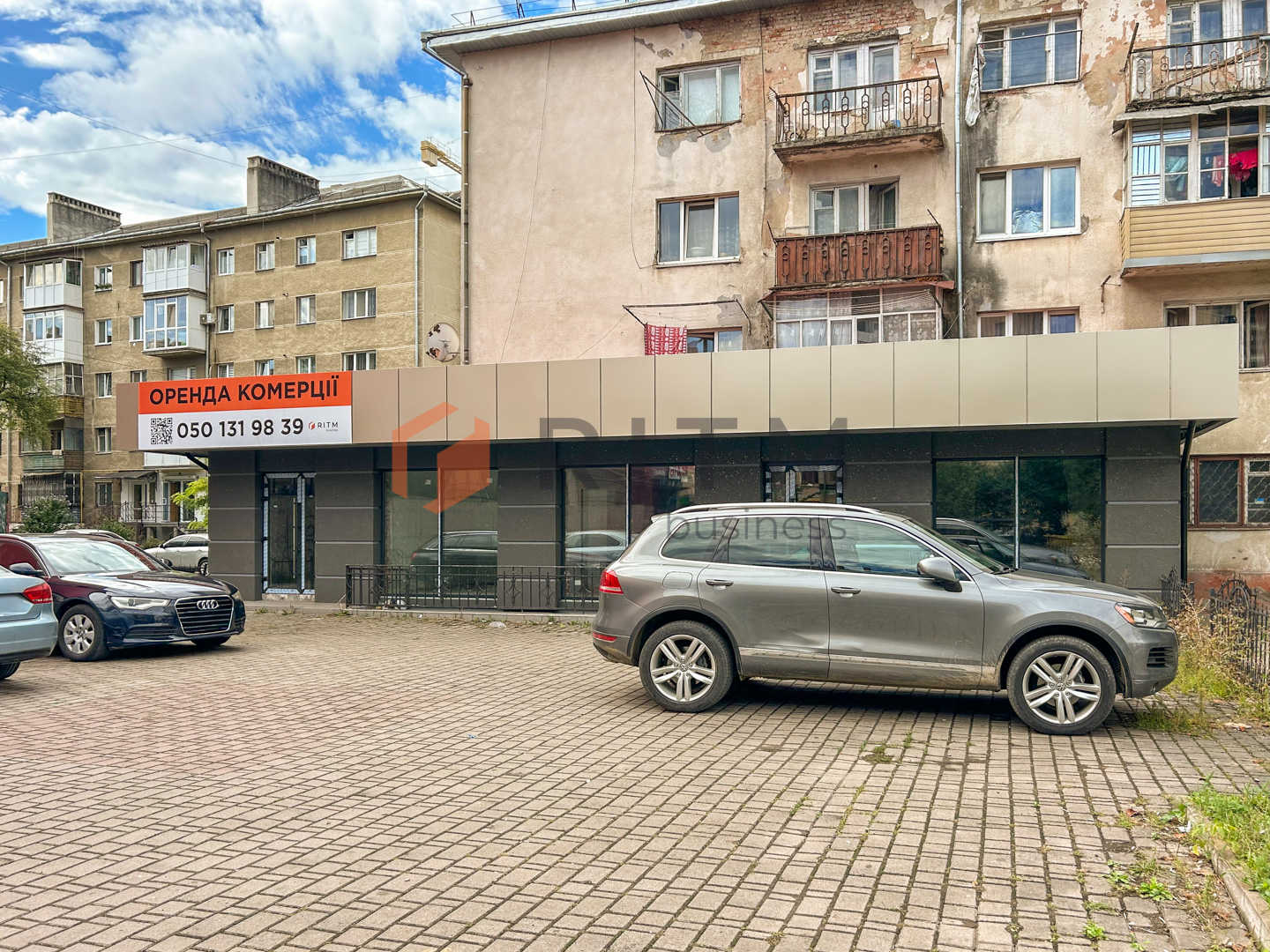 Приміщення 195 м2 з фасадним входом та і/о за вул. Заклинських