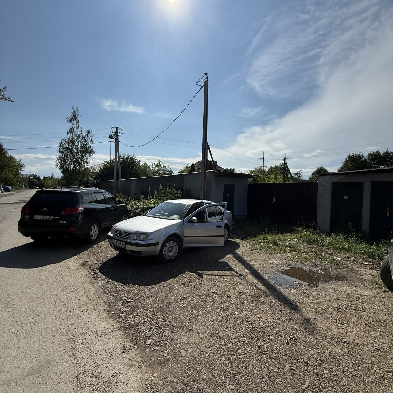 Продається земельна ділянка у центрі с. Чукалівка