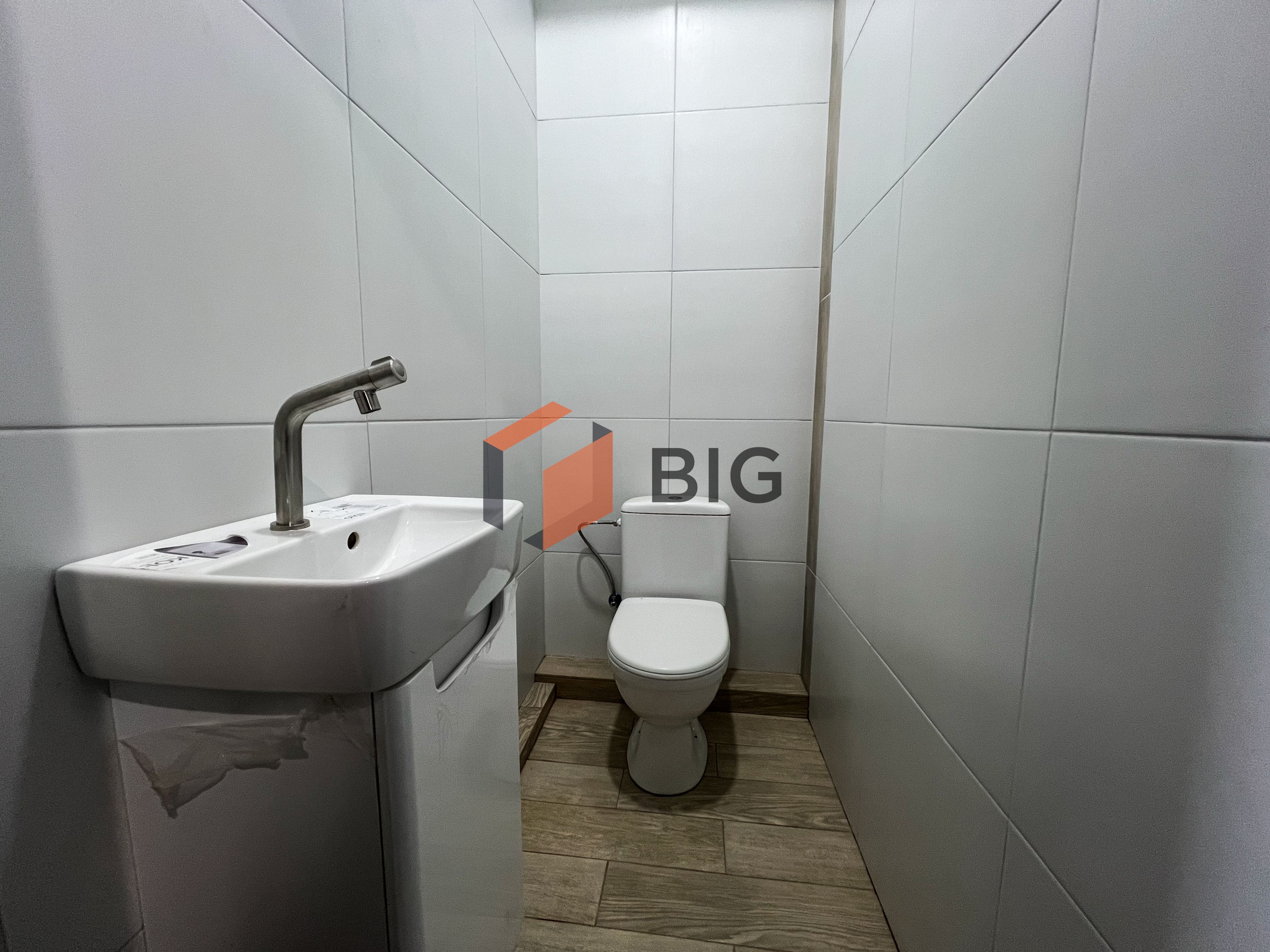 Оренда приміщення 43 м2 в новобудові! Новий ремонт!