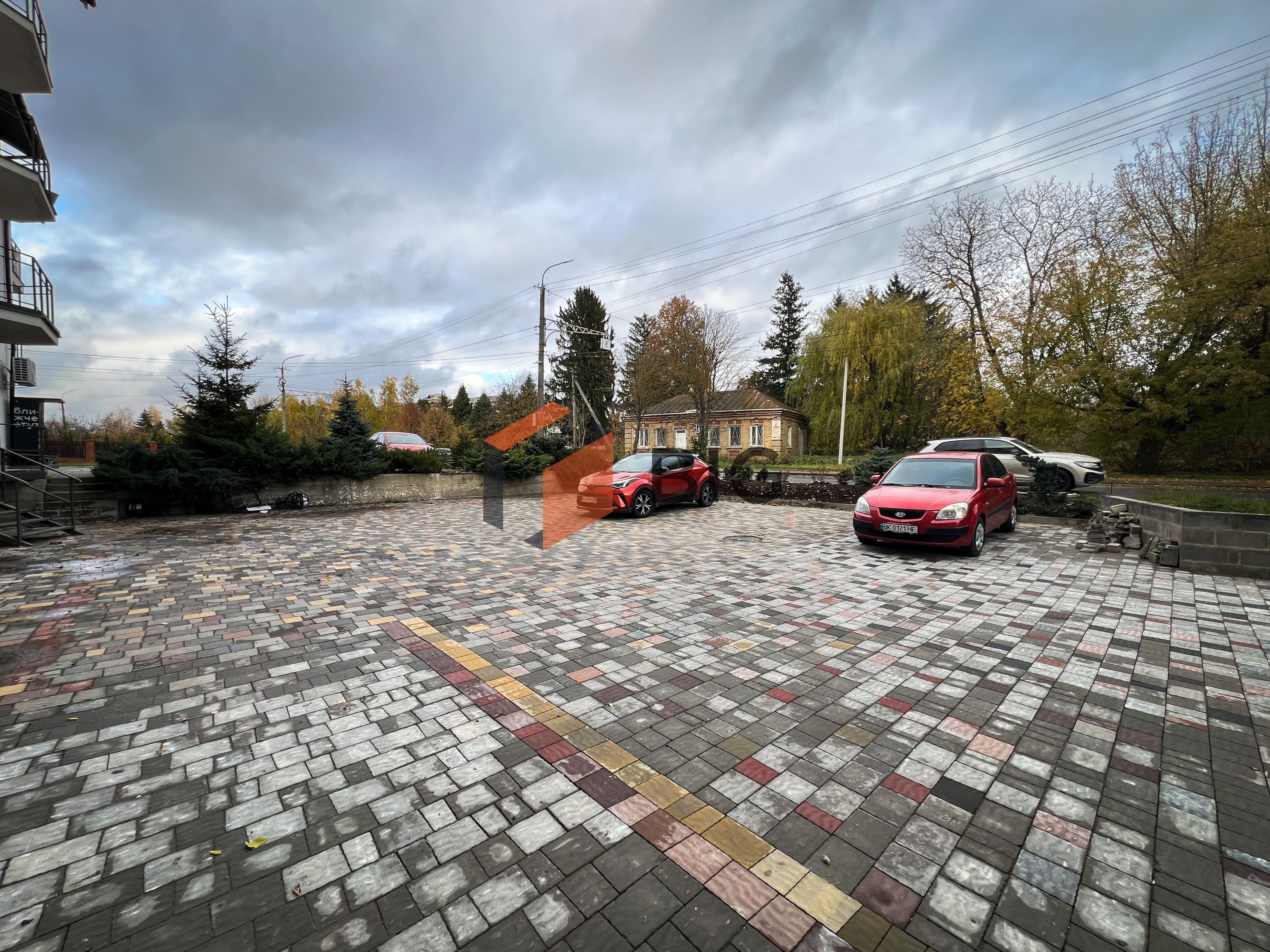 Оренда приміщення 43 м2 в новобудові! Новий ремонт!