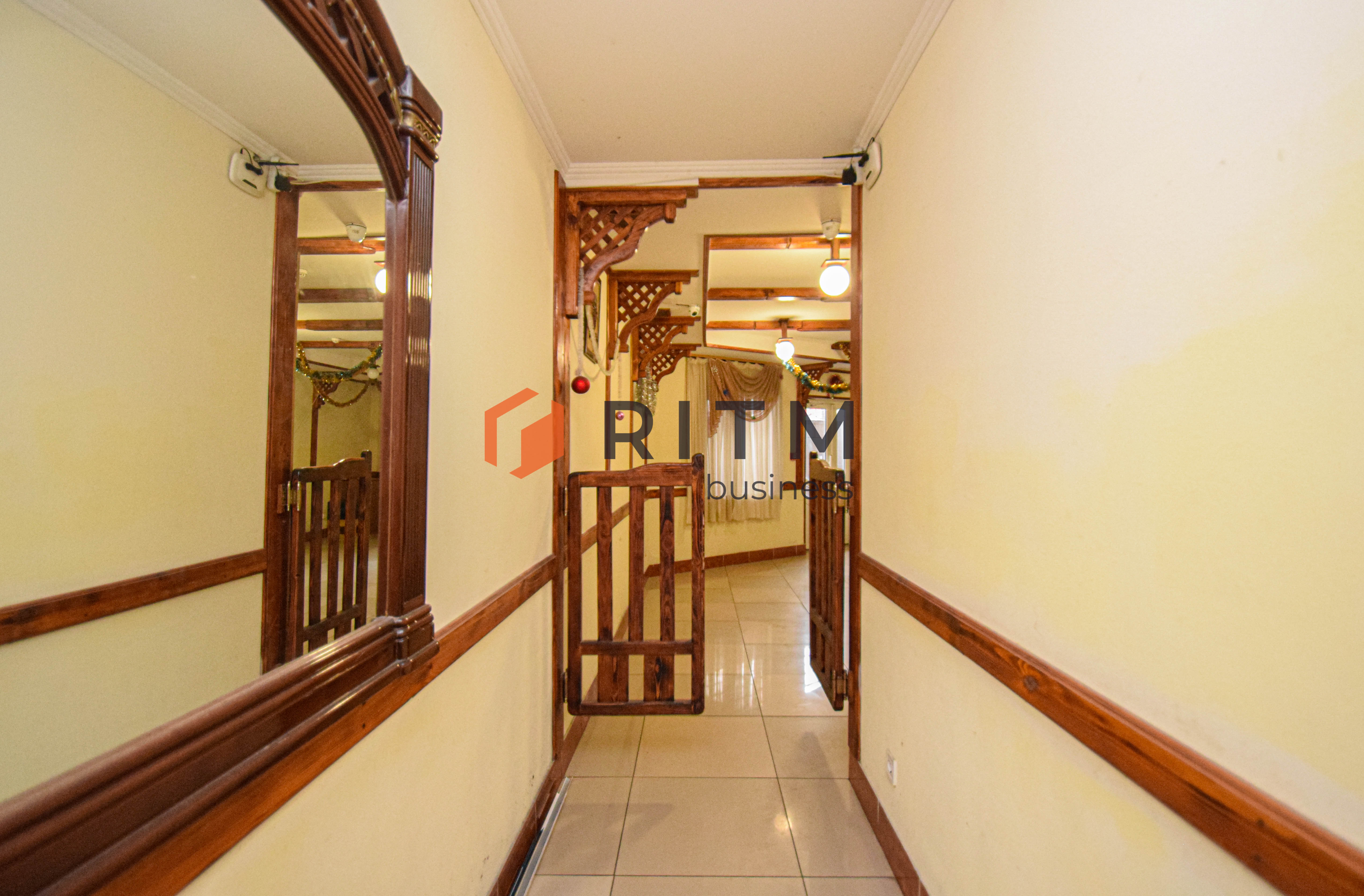 Оренда комерційного приміщення — вул. 15 Квітня (район БАМ, ринок «Оріон»)