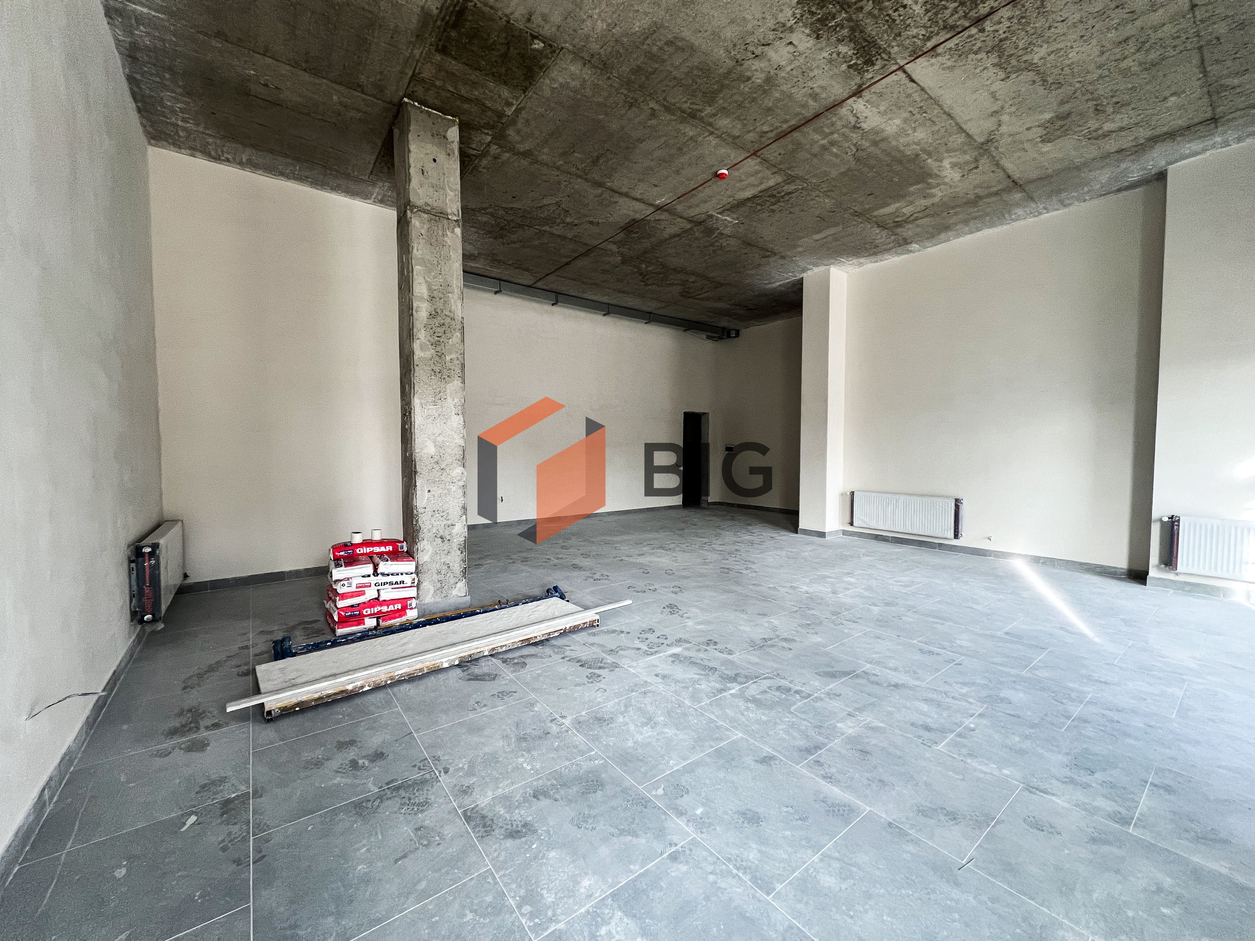 Здається в оренду комерційне приміщення в ЖК Ренесанс