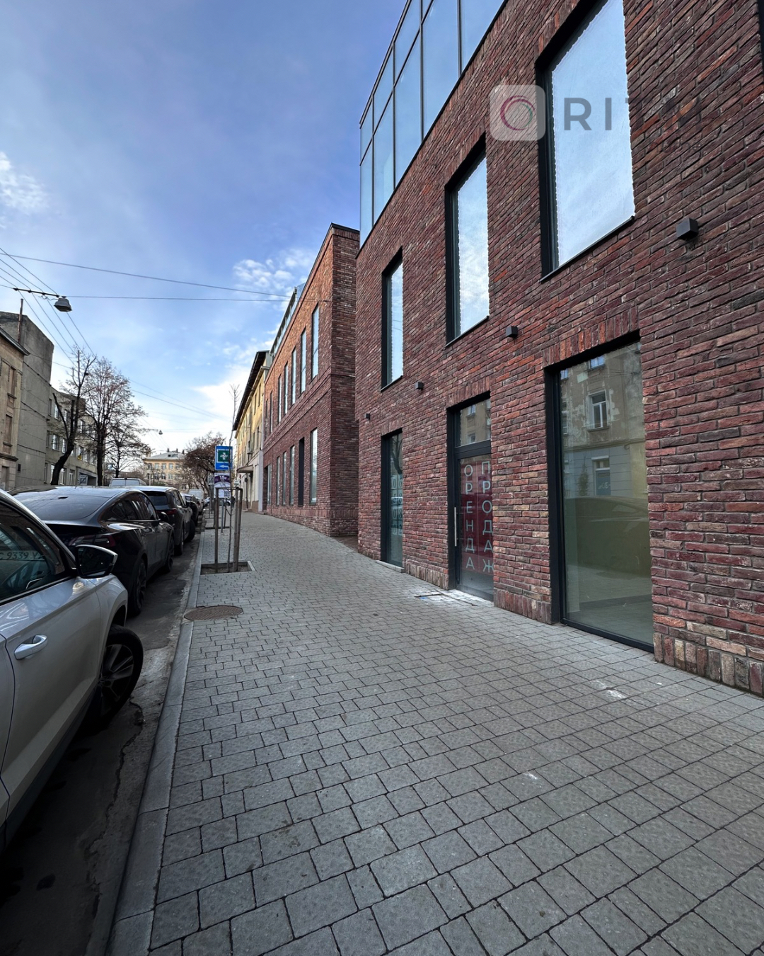 Оренда фасадного приміщення площею 95м2 по вул. Хімічна