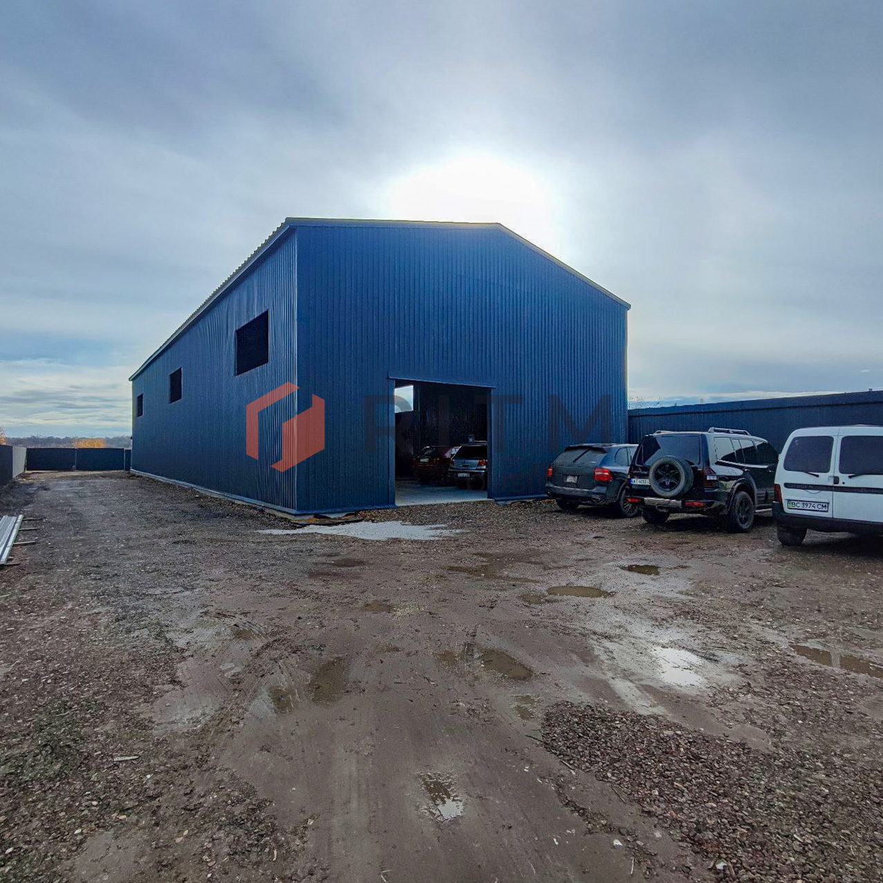 Готова Площа для Вашого СТО: 385 м² Біля Дороги в Драгомирчанах!