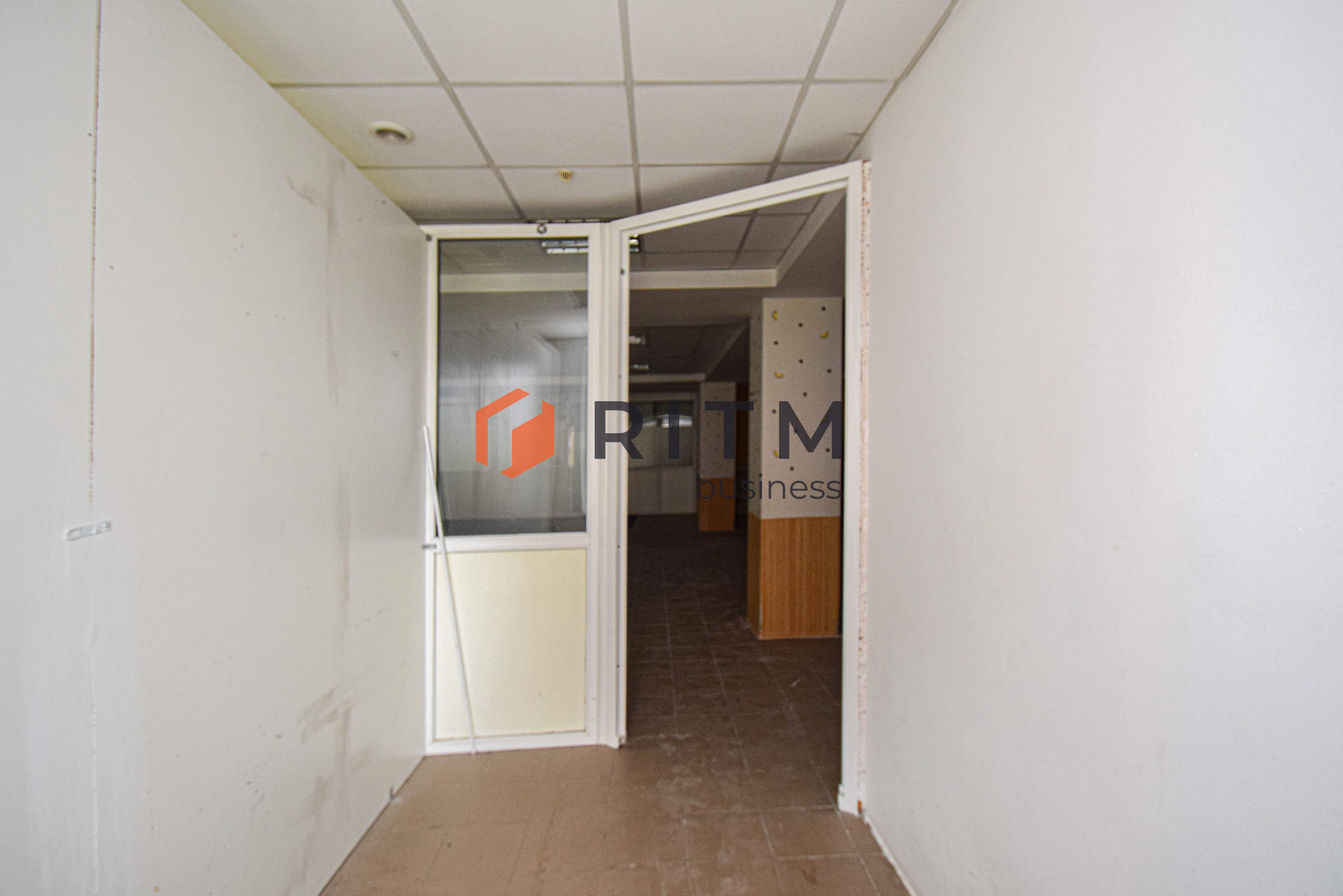 Оренда комерційного приміщення 130м2 по вул. Володимира Великого