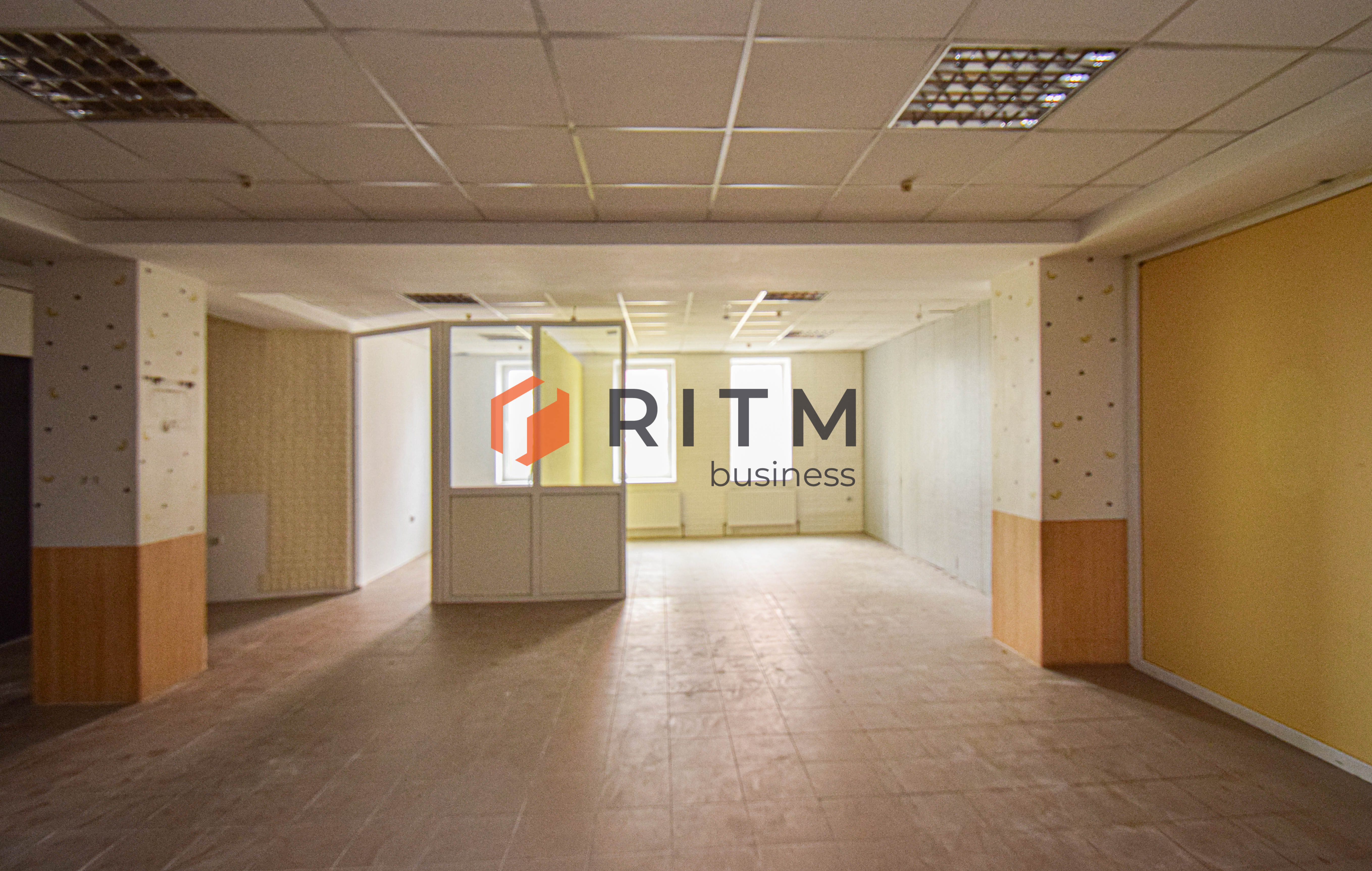 Оренда комерційного приміщення 130м2 по вул. Володимира Великого