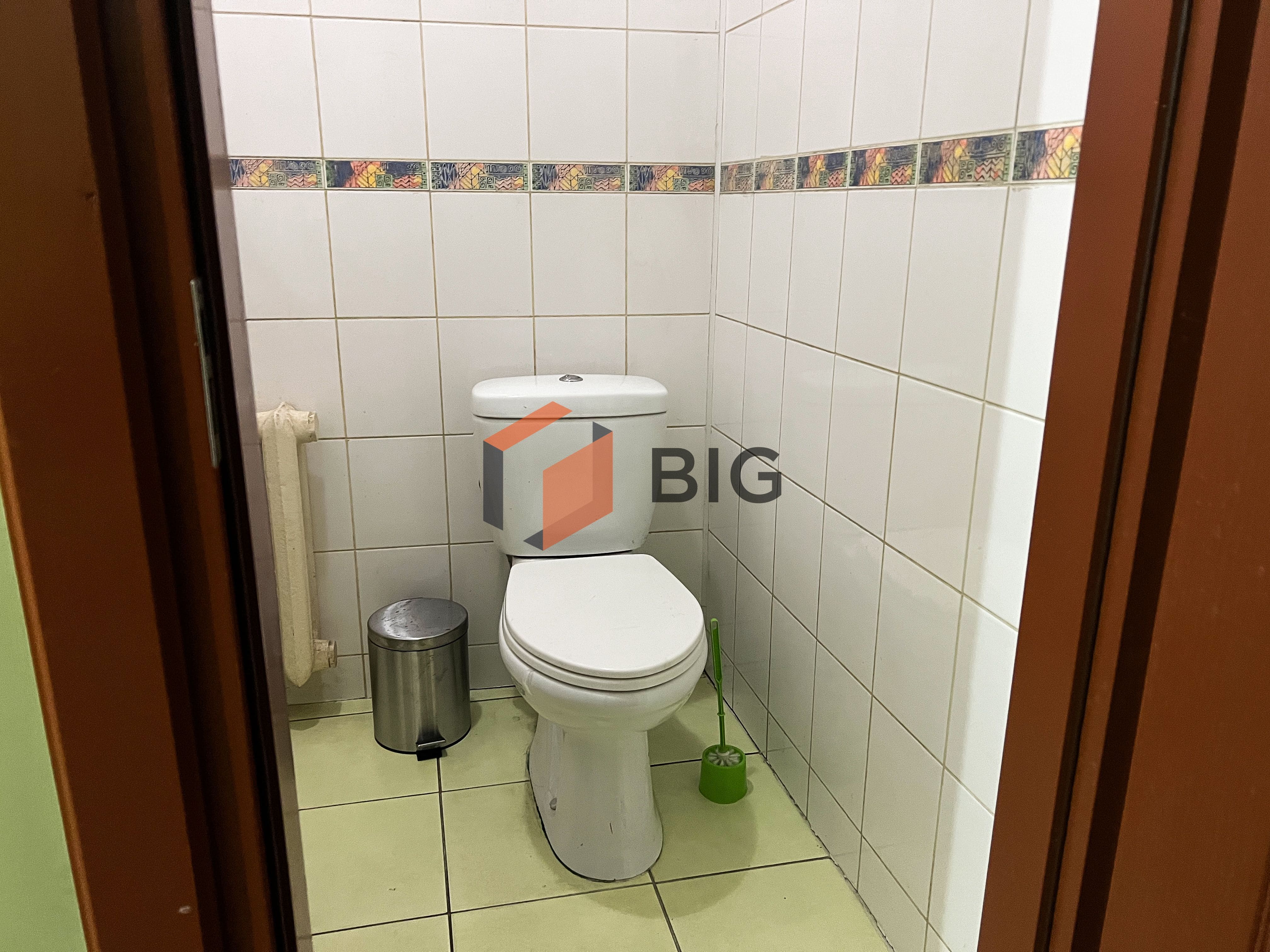 Продаж комерційного приміщення! Центр міста! вул. Лесі Українки