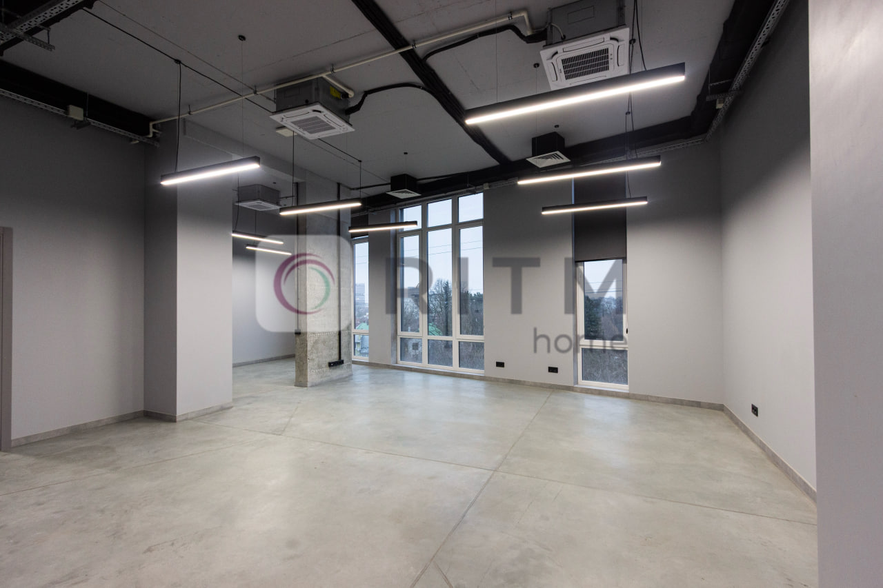 Оренда комерційного приміщення у БЦ Парус Преміум по вул. Кульпарківська 93