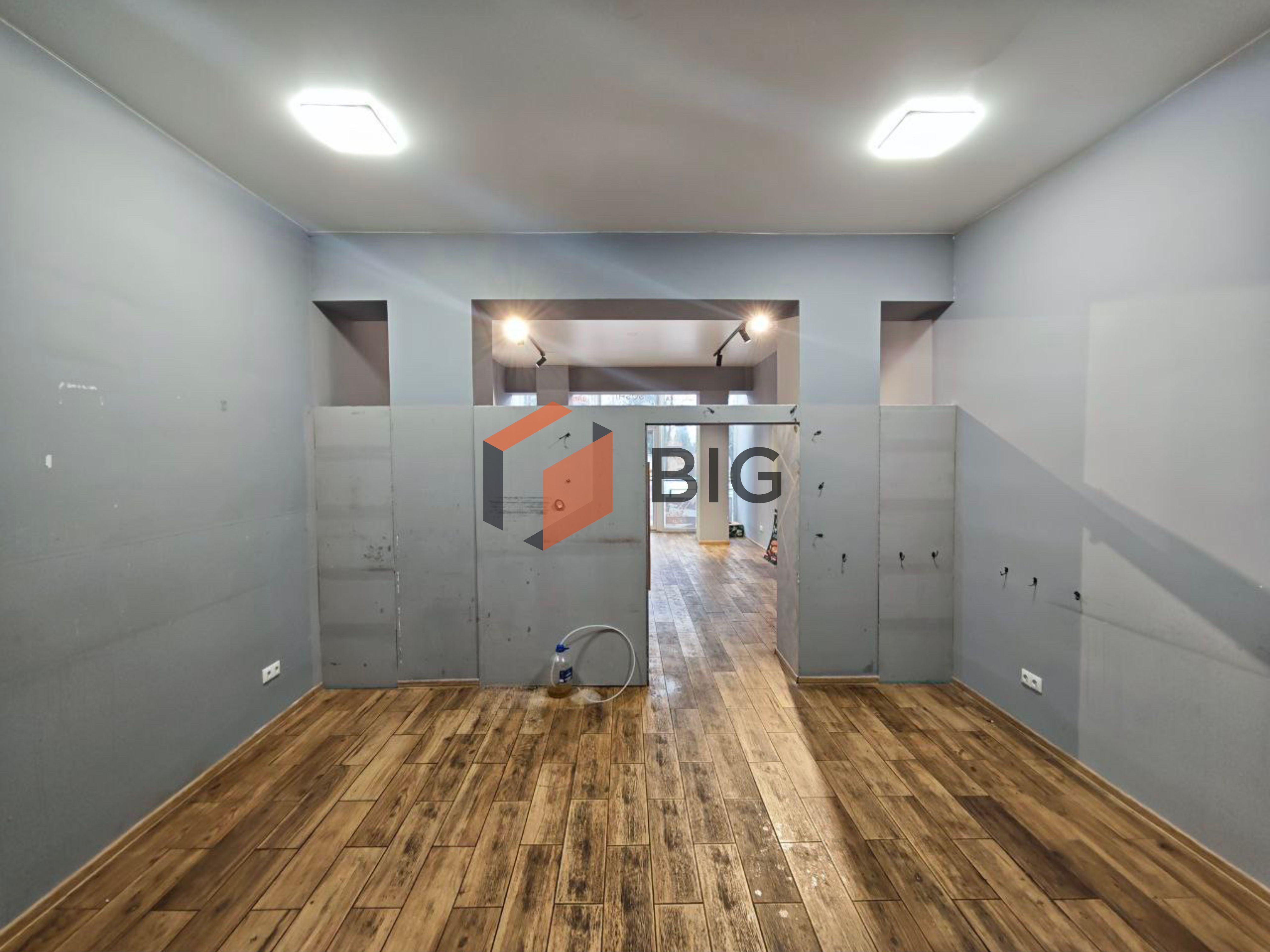 Здається комерційне приміщення по вул. Рівненській