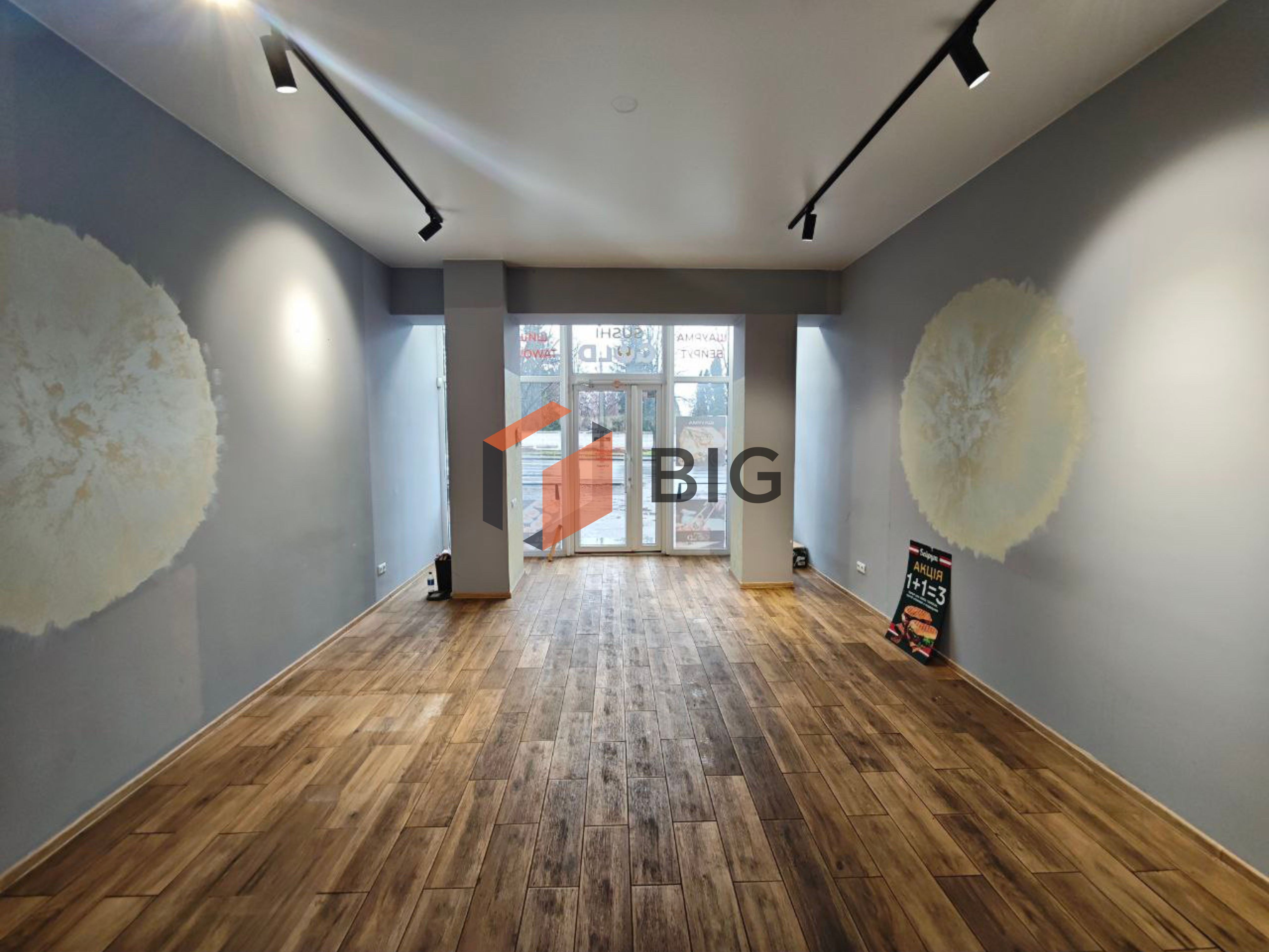 Здається комерційне приміщення по вул. Рівненській