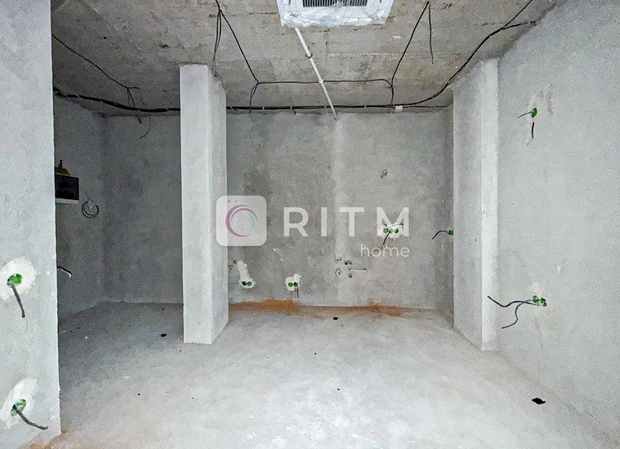 Оренда комерційного приміщення — вул. Бандери, 16, центр міста