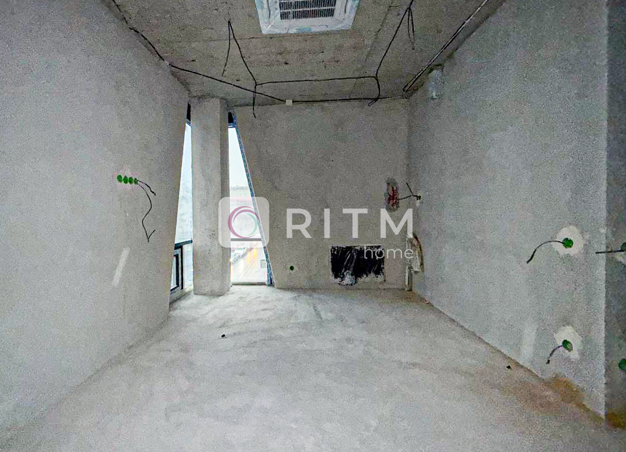 Оренда комерційного приміщення — вул. Бандери, 16, центр міста