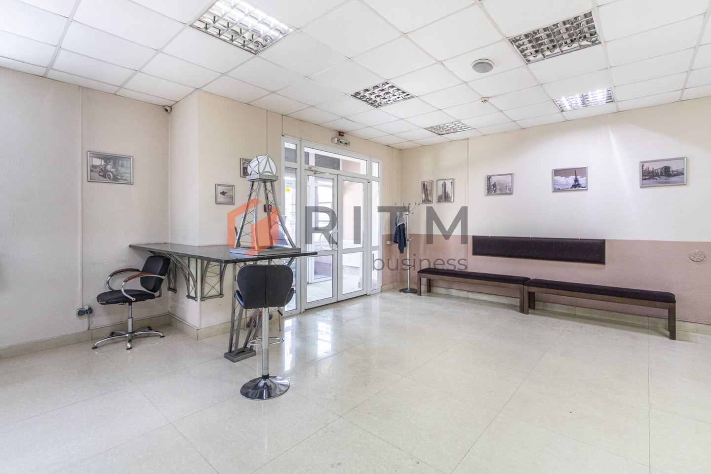 Фасад 470 м² у Пасічній: Перша лінія, Львівська траса та транспортний хаб!