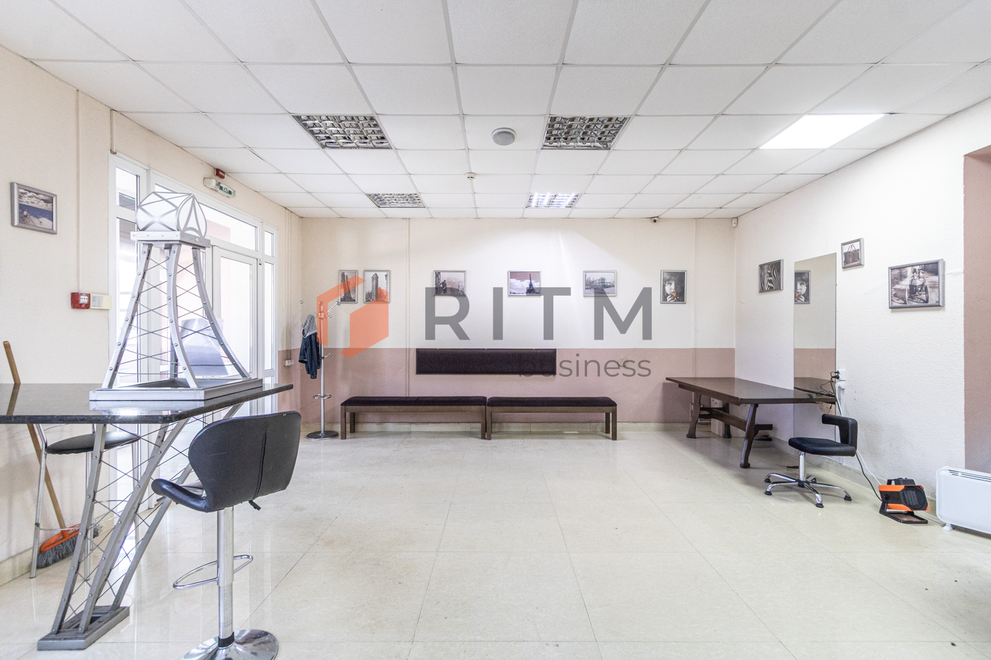 Фасад 470 м² у Пасічній: Перша лінія, Львівська траса та транспортний хаб!