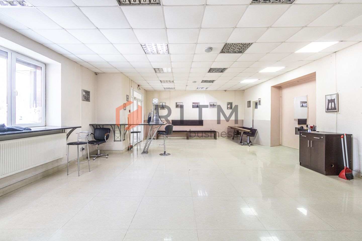 Фасад 470 м² у Пасічній: Перша лінія, Львівська траса та транспортний хаб!