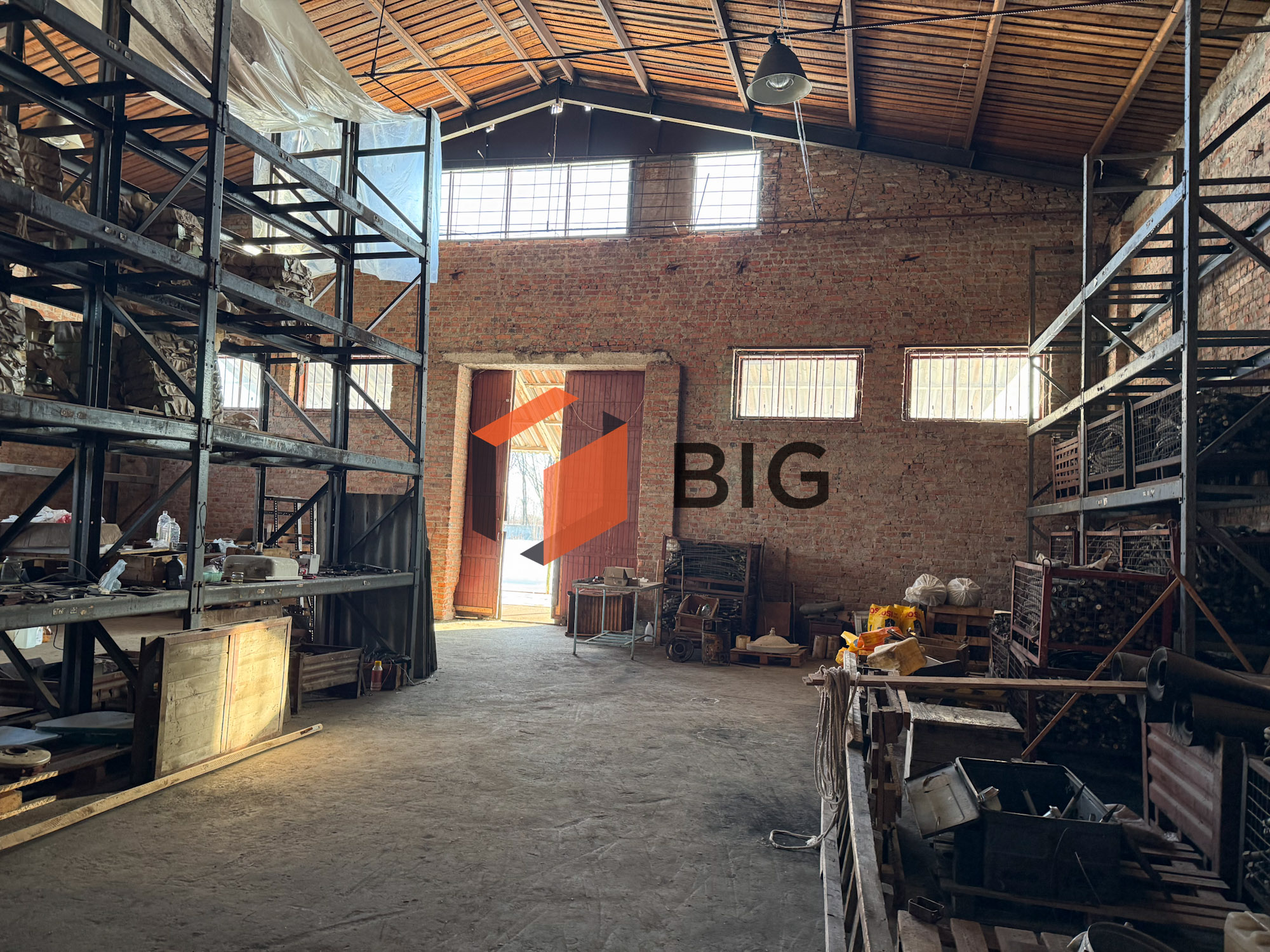 Здаються в оренду складські приміщення в межах м. Луцька