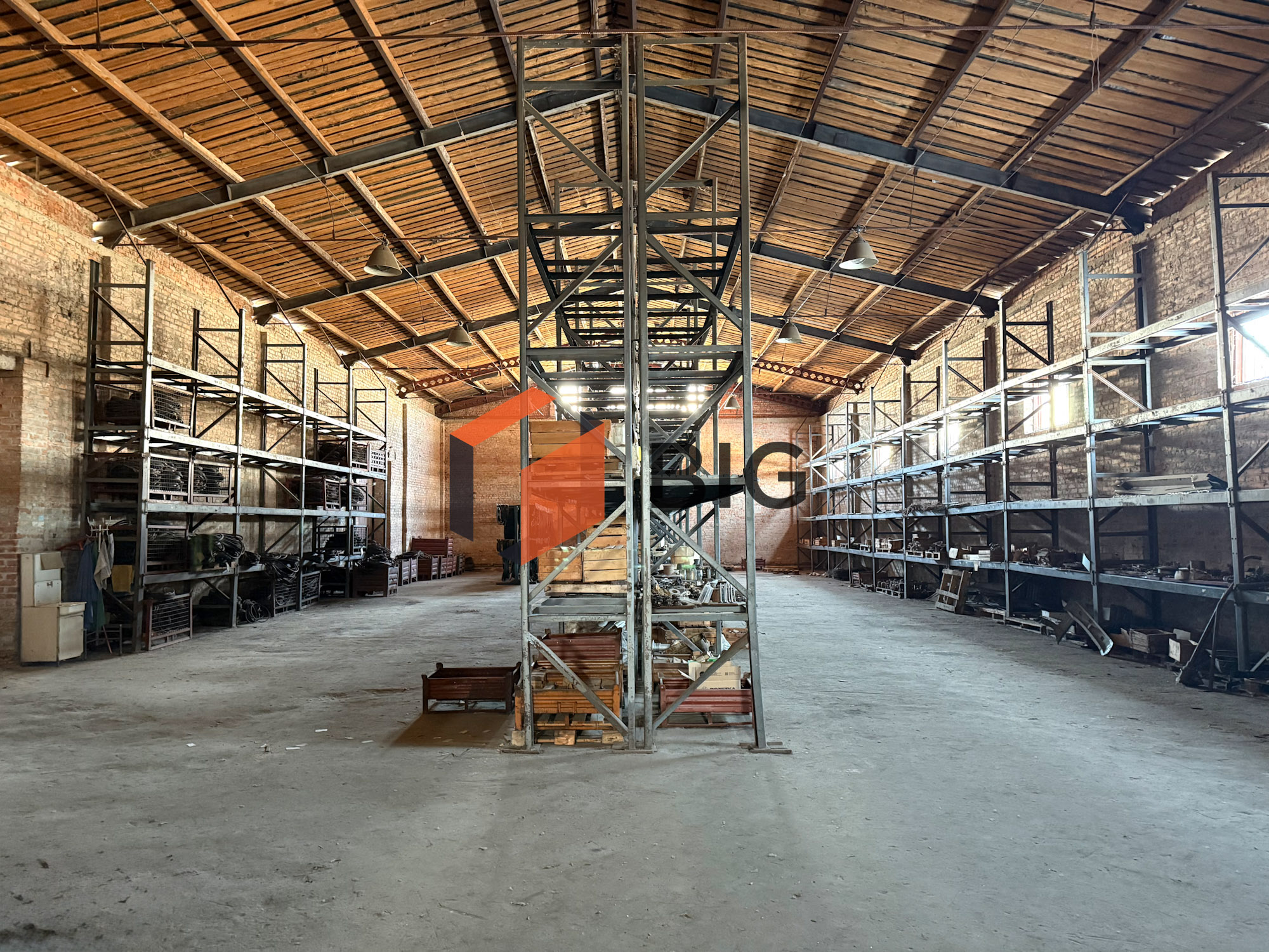 Здаються в оренду складські приміщення в межах м. Луцька