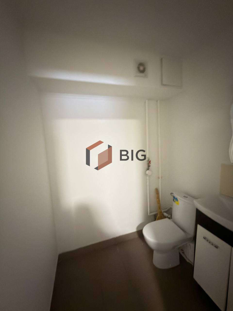 Оренда комерційного приміщення, можливий продаж, в м. Івано-Франківськ з ремонтом