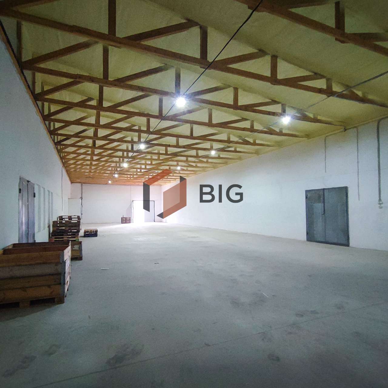 Новий склад 428 м² в Ямниці (Клас B+). Рампа + Заїзд