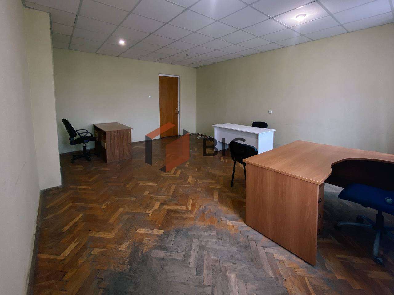 Здається в оренду офісні приміщення у центрі міста