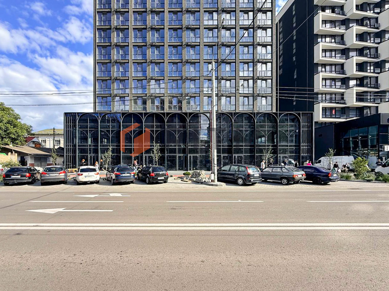 Оренда фасадного приміщення 145 м² у центрі — ЖК «Ярко Центр», Південний Бульвар