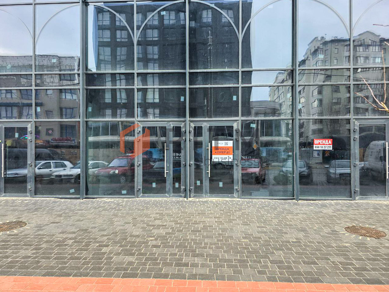 Оренда фасадного приміщення 145 м² у центрі — ЖК «Ярко Центр», Південний Бульвар
