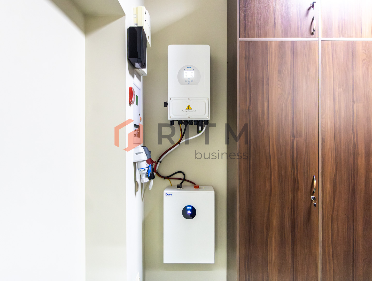 Офіс-фортеця в центрі: 105 м², меблі, техніка та 15 годин повної автономності!