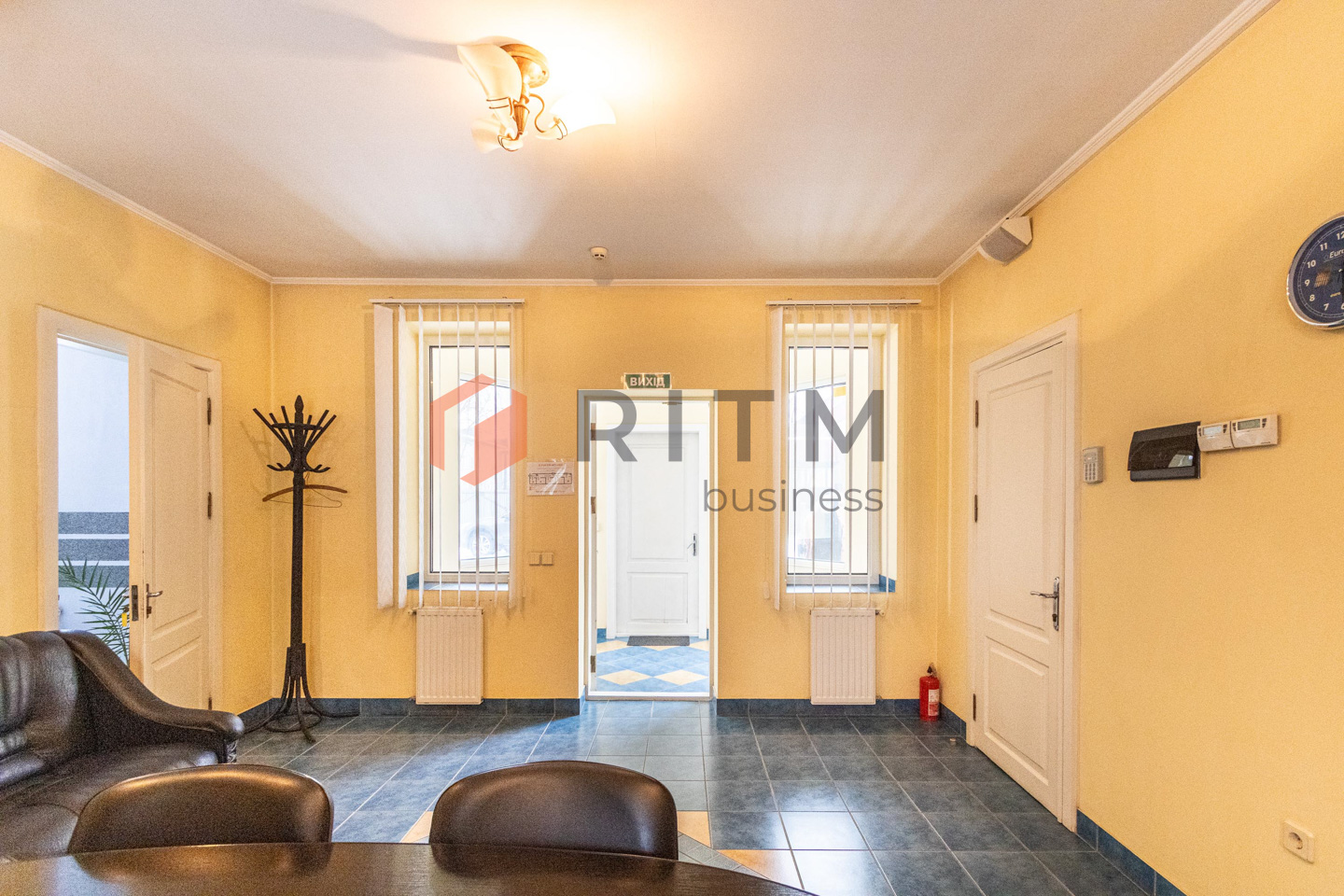 Продаж потужного комерційного комплексу (Будмаркет «ІДЕАЛ») — вул. Гетьмана Сагайдачного