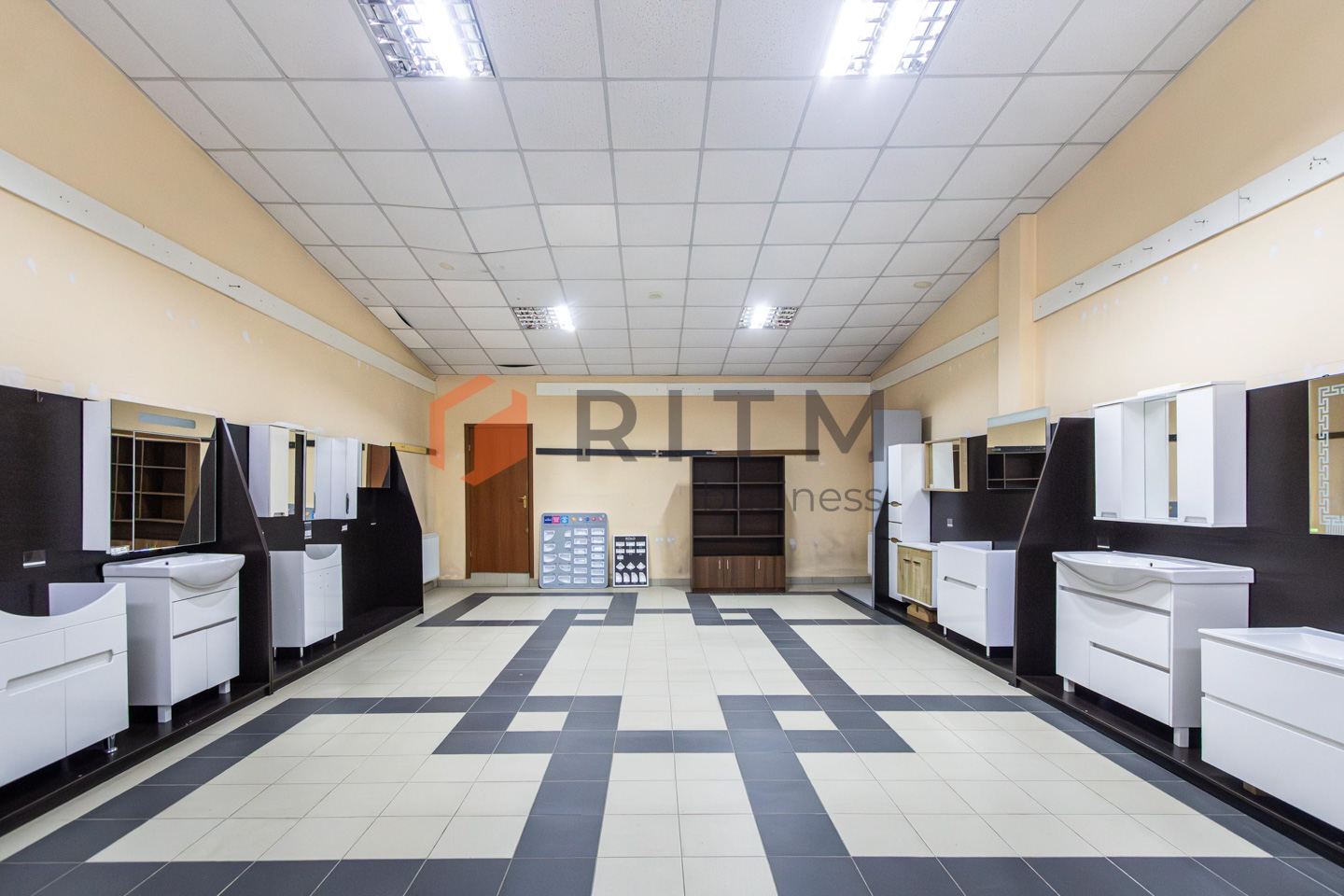 Продаж потужного комерційного комплексу (Будмаркет «ІДЕАЛ») — вул. Гетьмана Сагайдачного